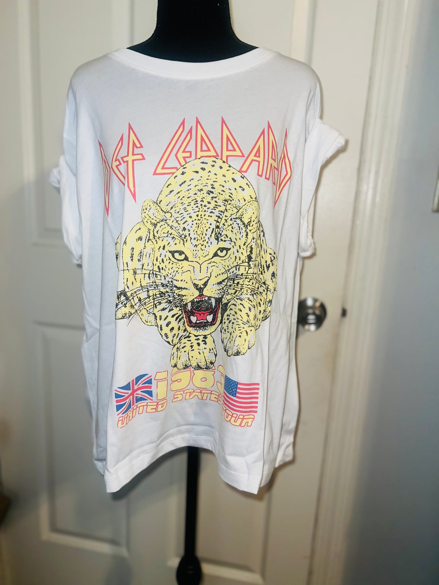 Def Leppard Oversized Distressed Tee
