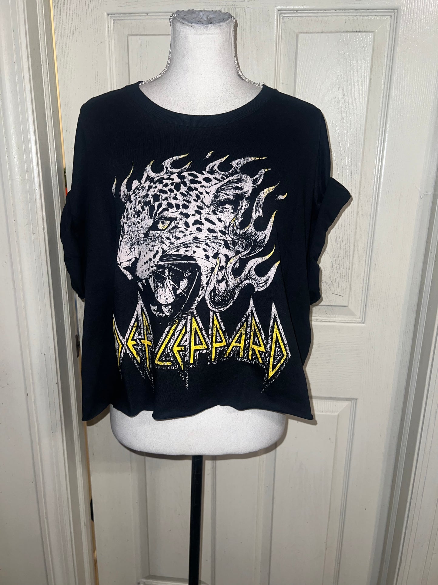 Def Leppard Oversized Distressed Tee