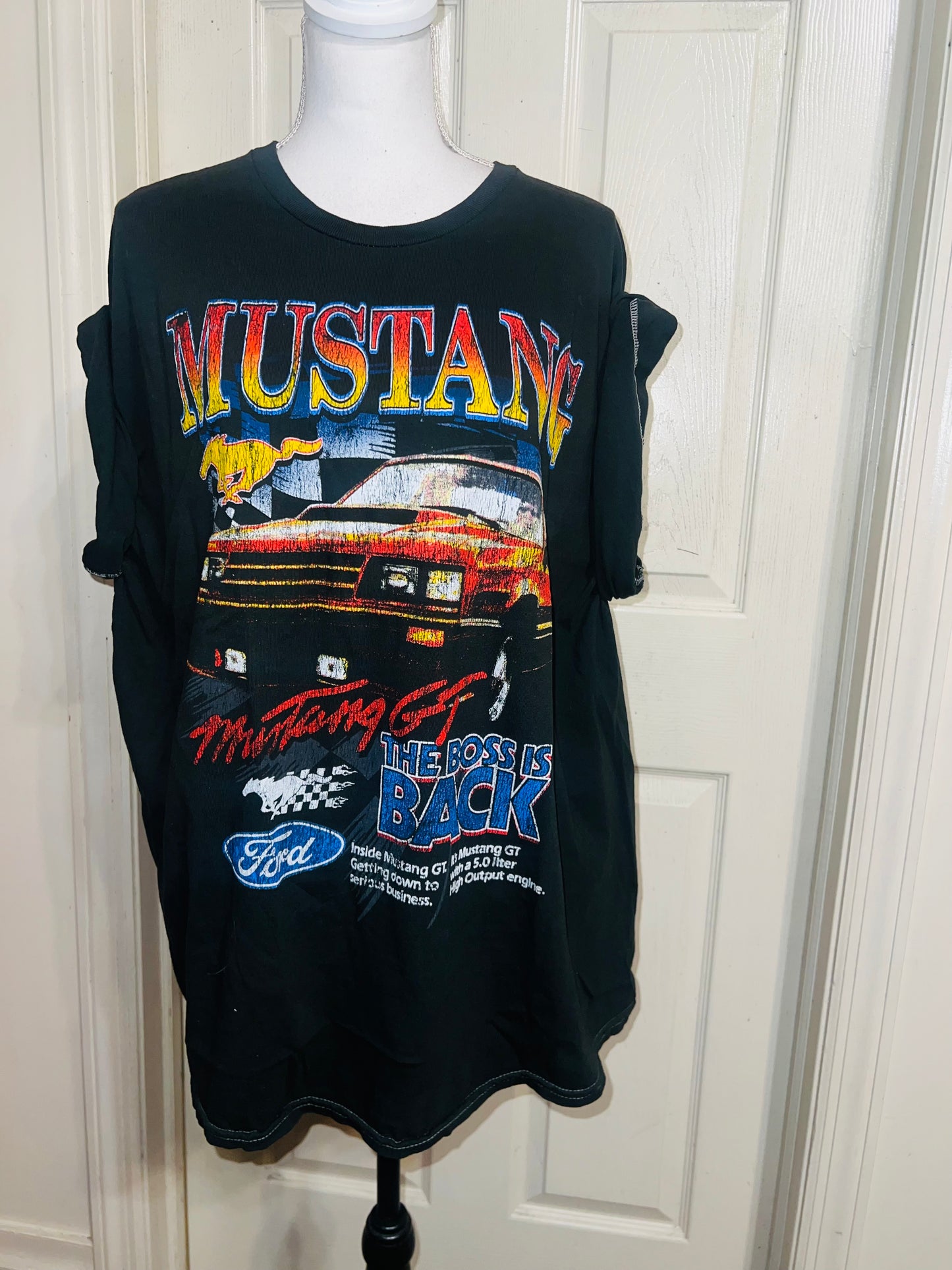 Ford Mustang Oversized Distressed Tee