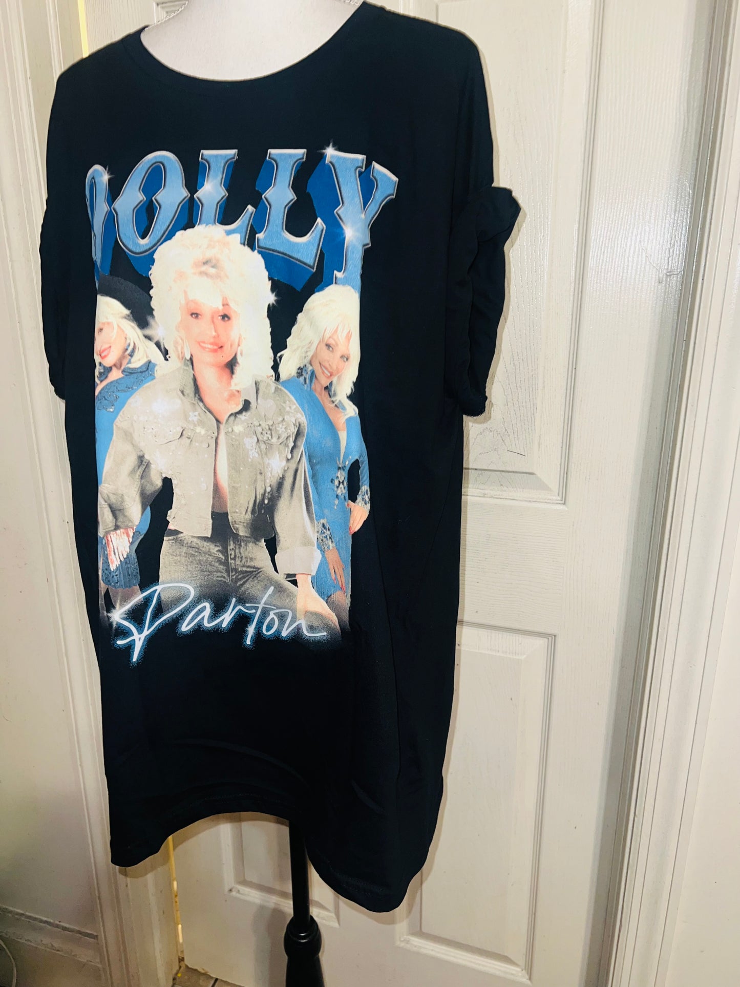 Dolly Parton Oversized Distressed Tee