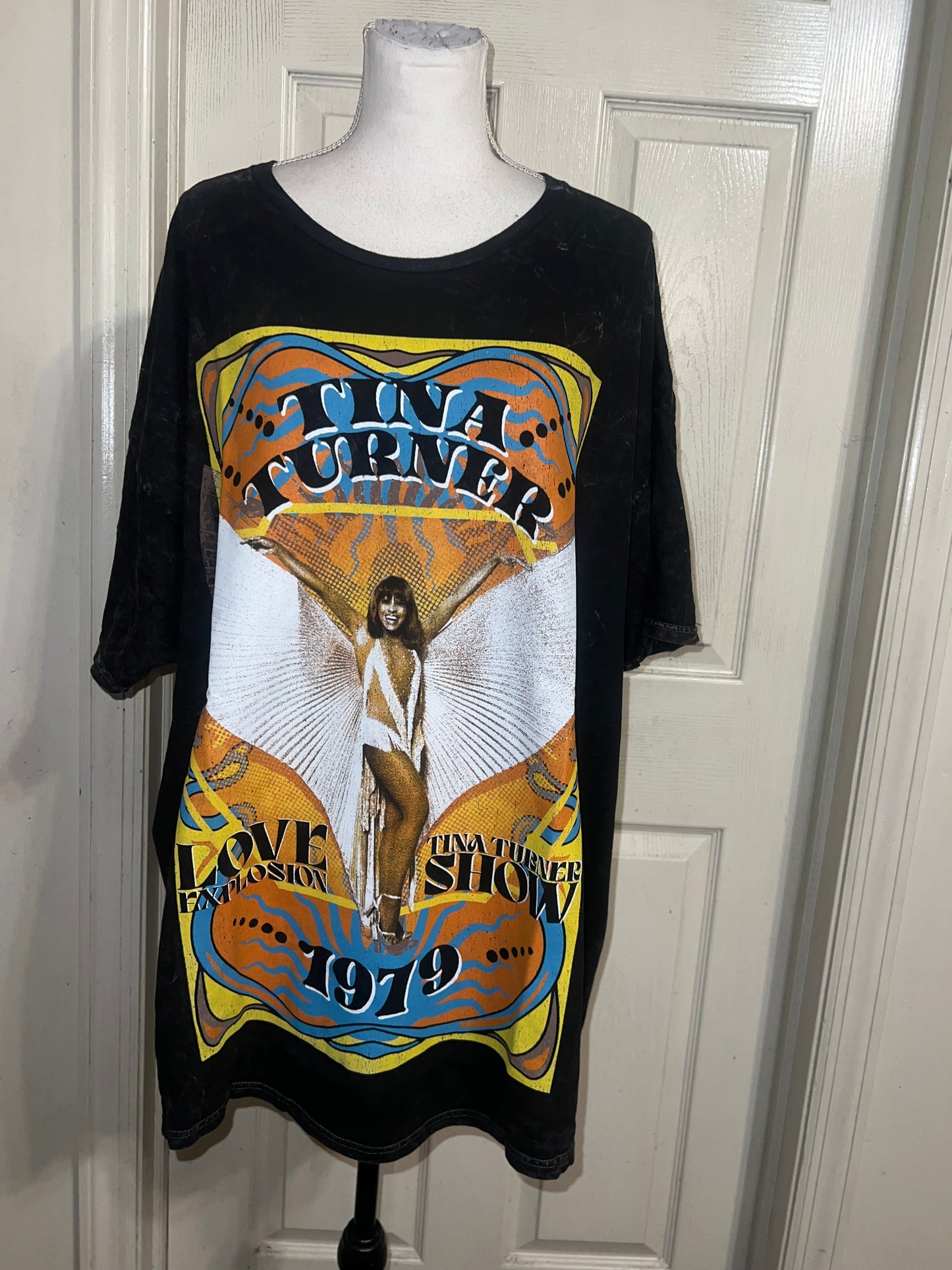 Tina Turner Oversized Distressed Tee