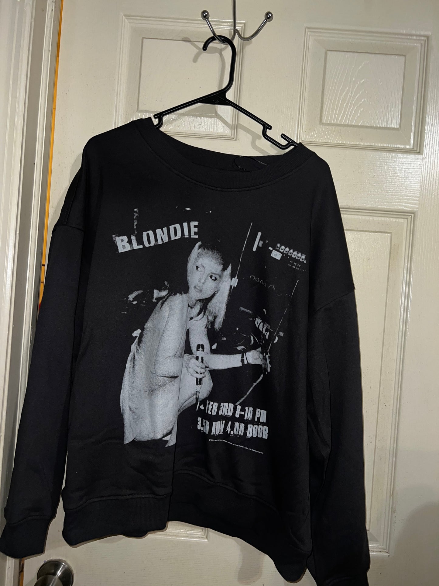Blondie Oversized Distressed Sweatshirt