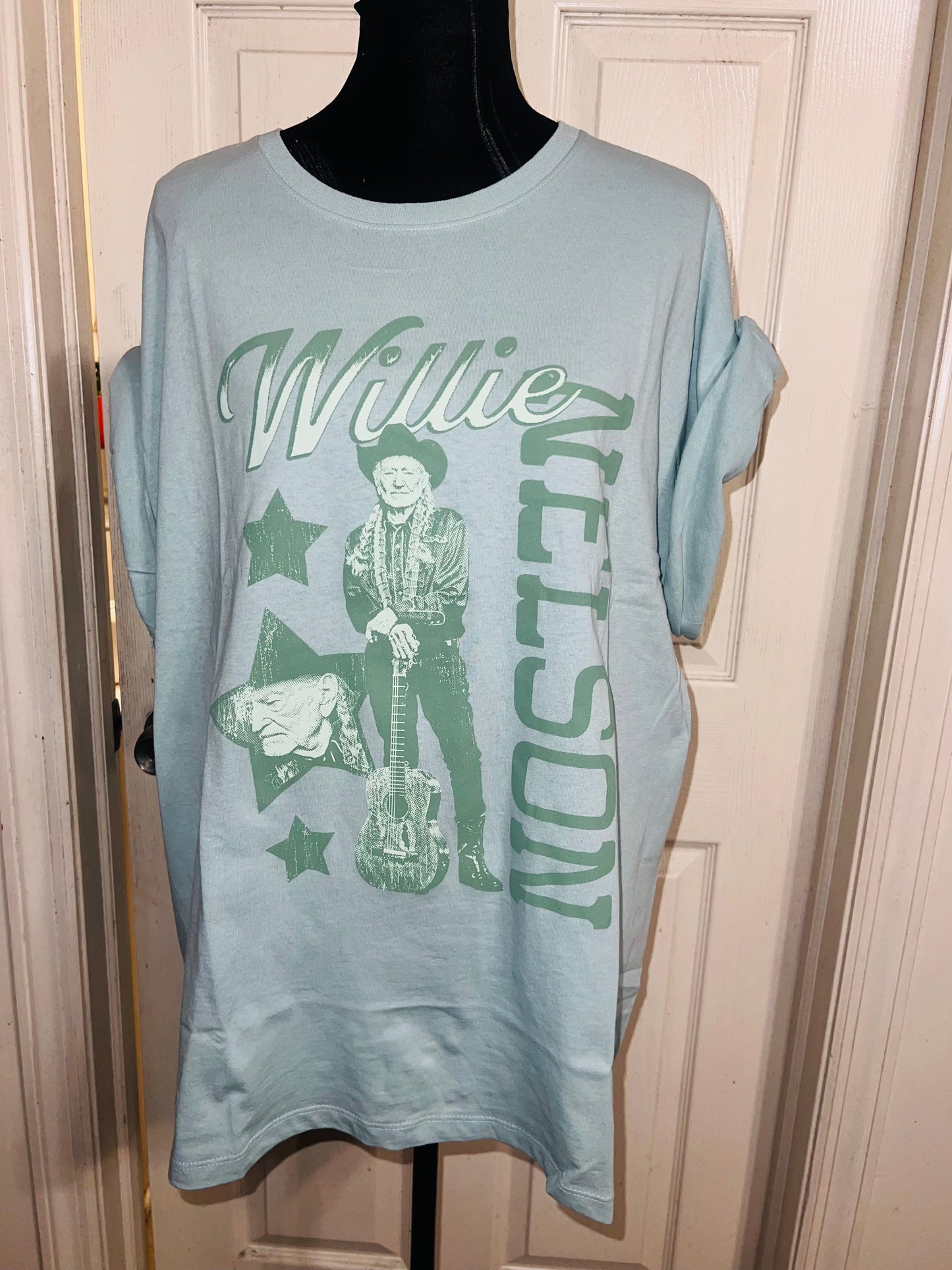 Willie Nelson Oversized Distressed Tee