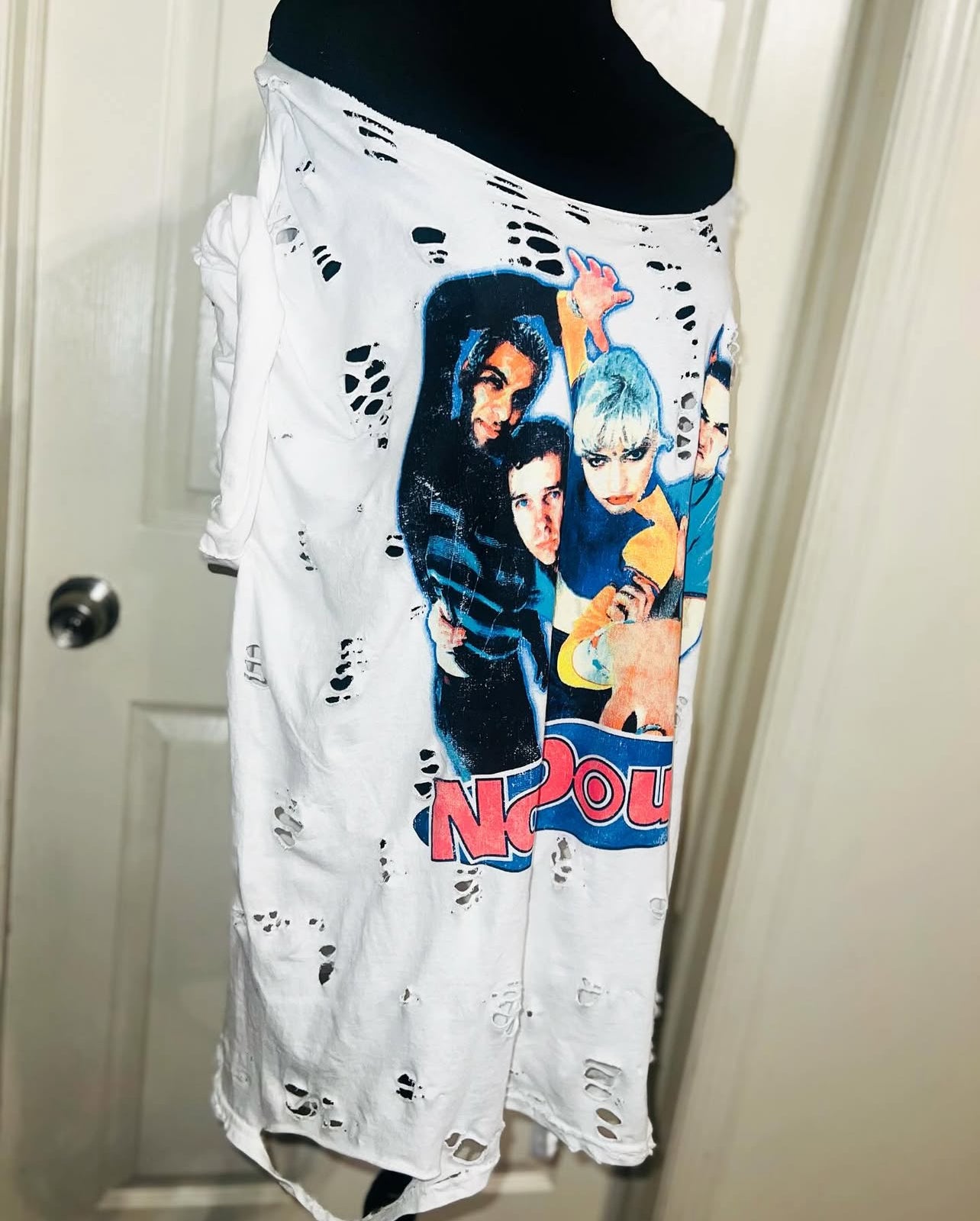 No Doubt Oversized Distressed Tee