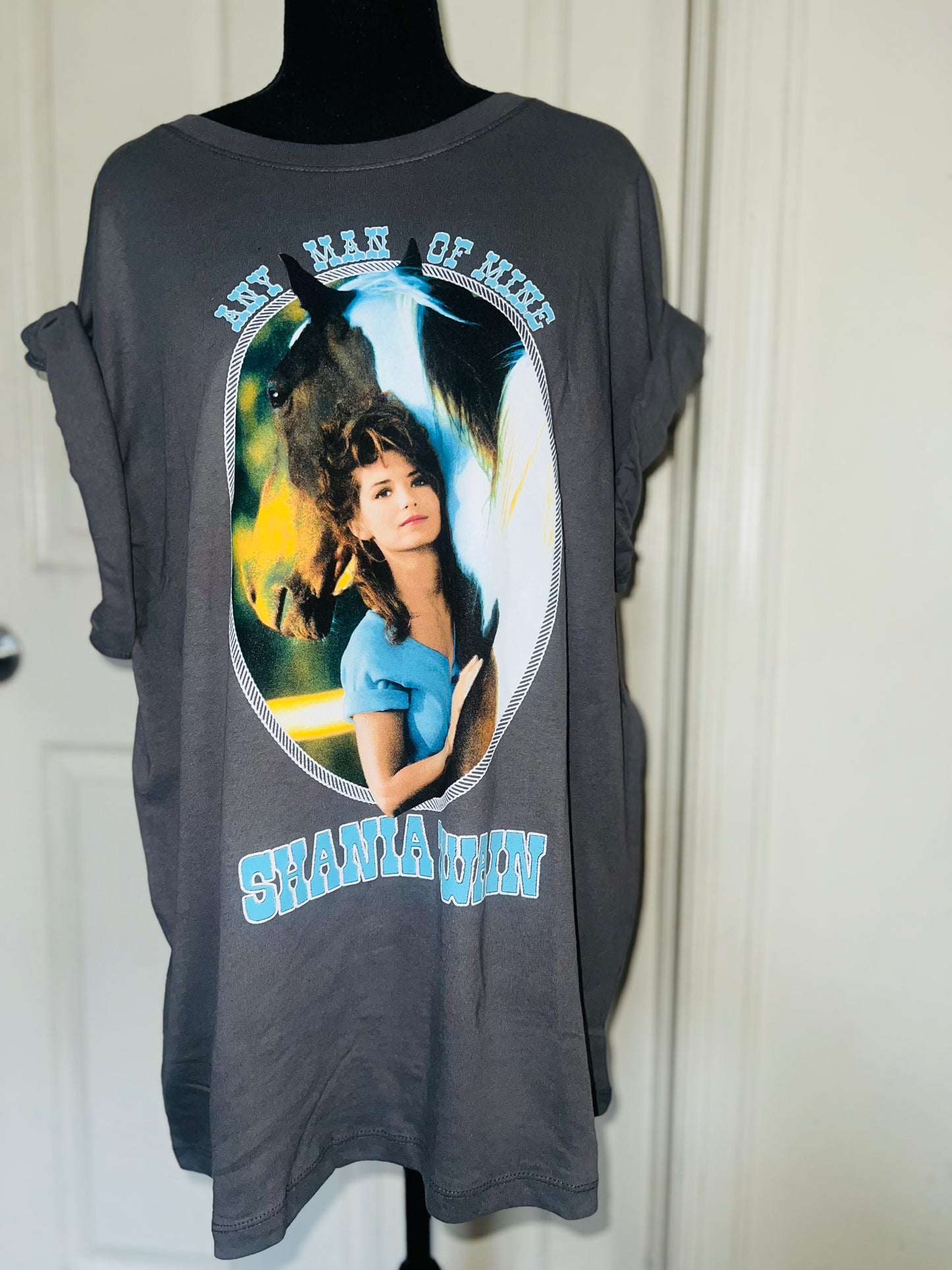 Shania Twain Oversized Distressed Tee