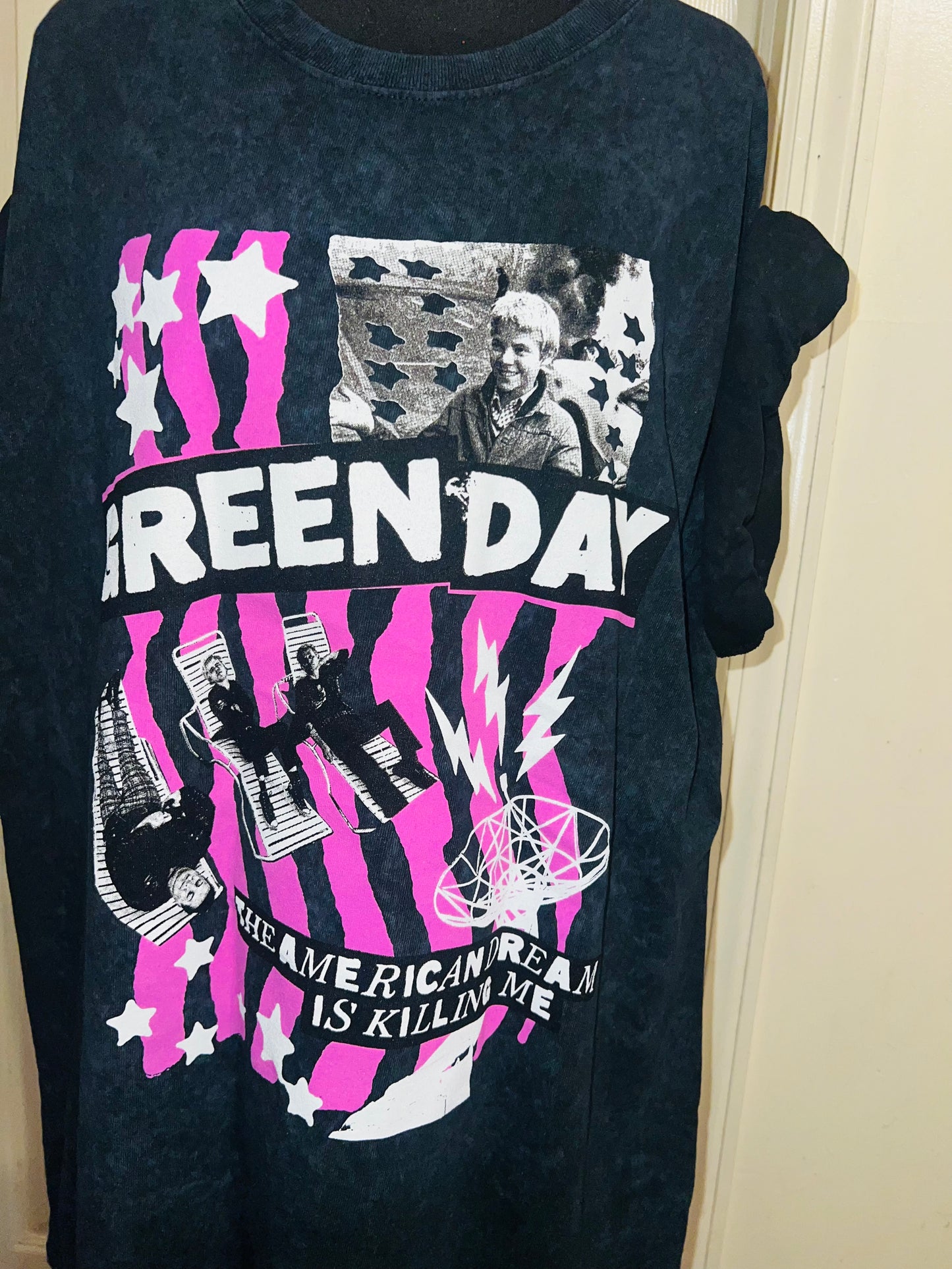 Green Day Oversized Distressed Tee