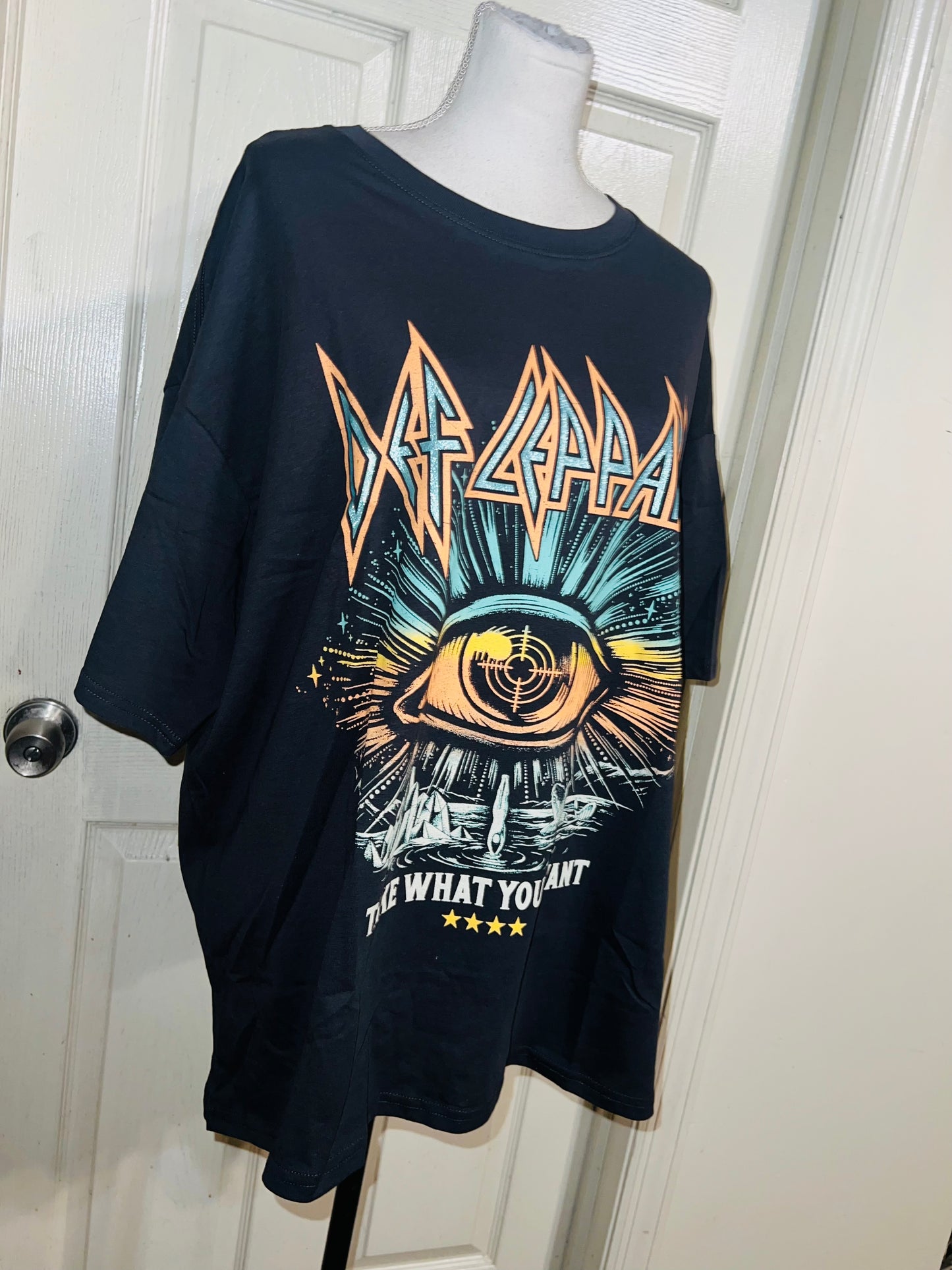 Def Leppard Oversized Distressed Tee