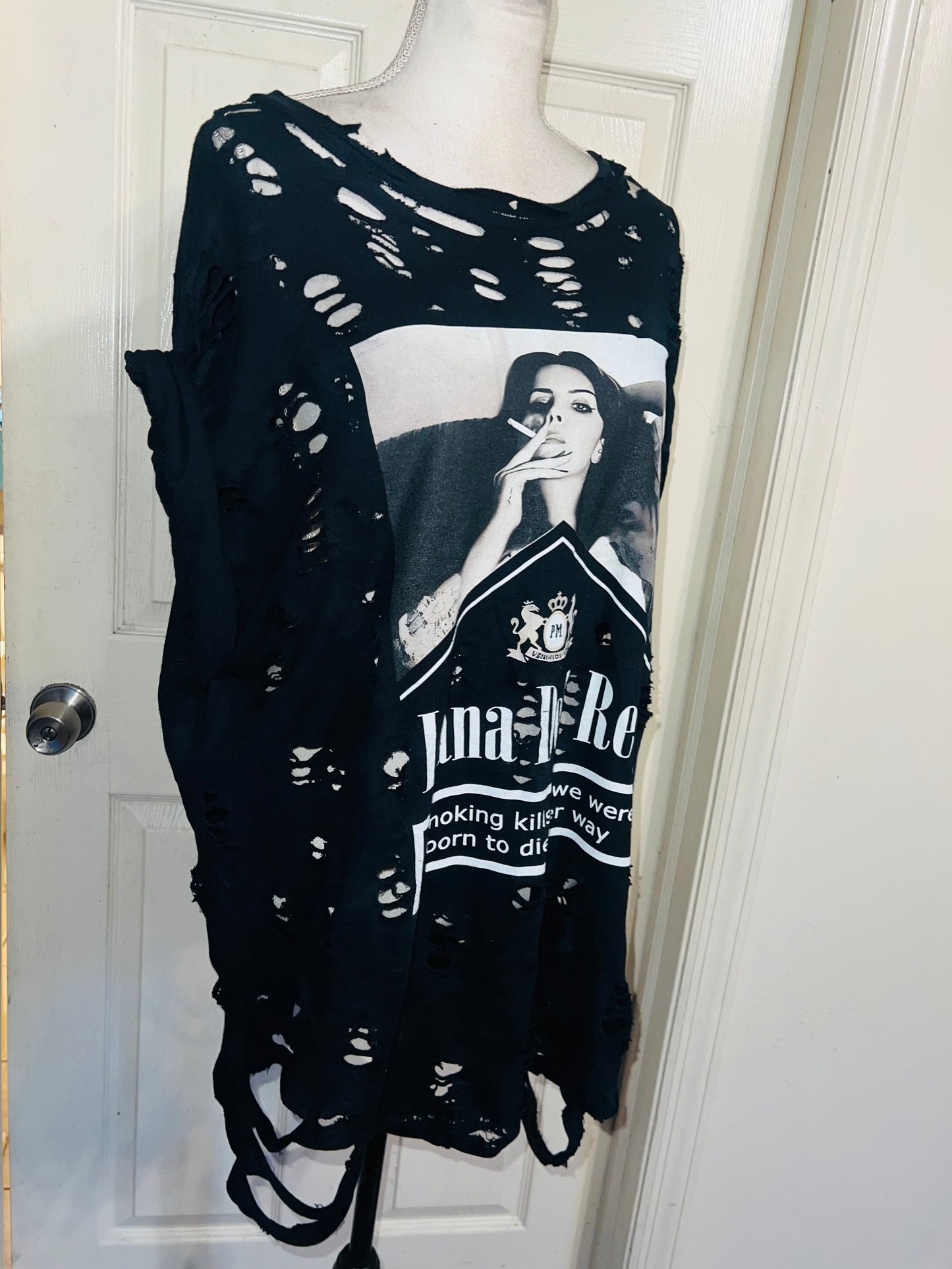 Lana Del Rey Born to Die Oversized Distressed Tee