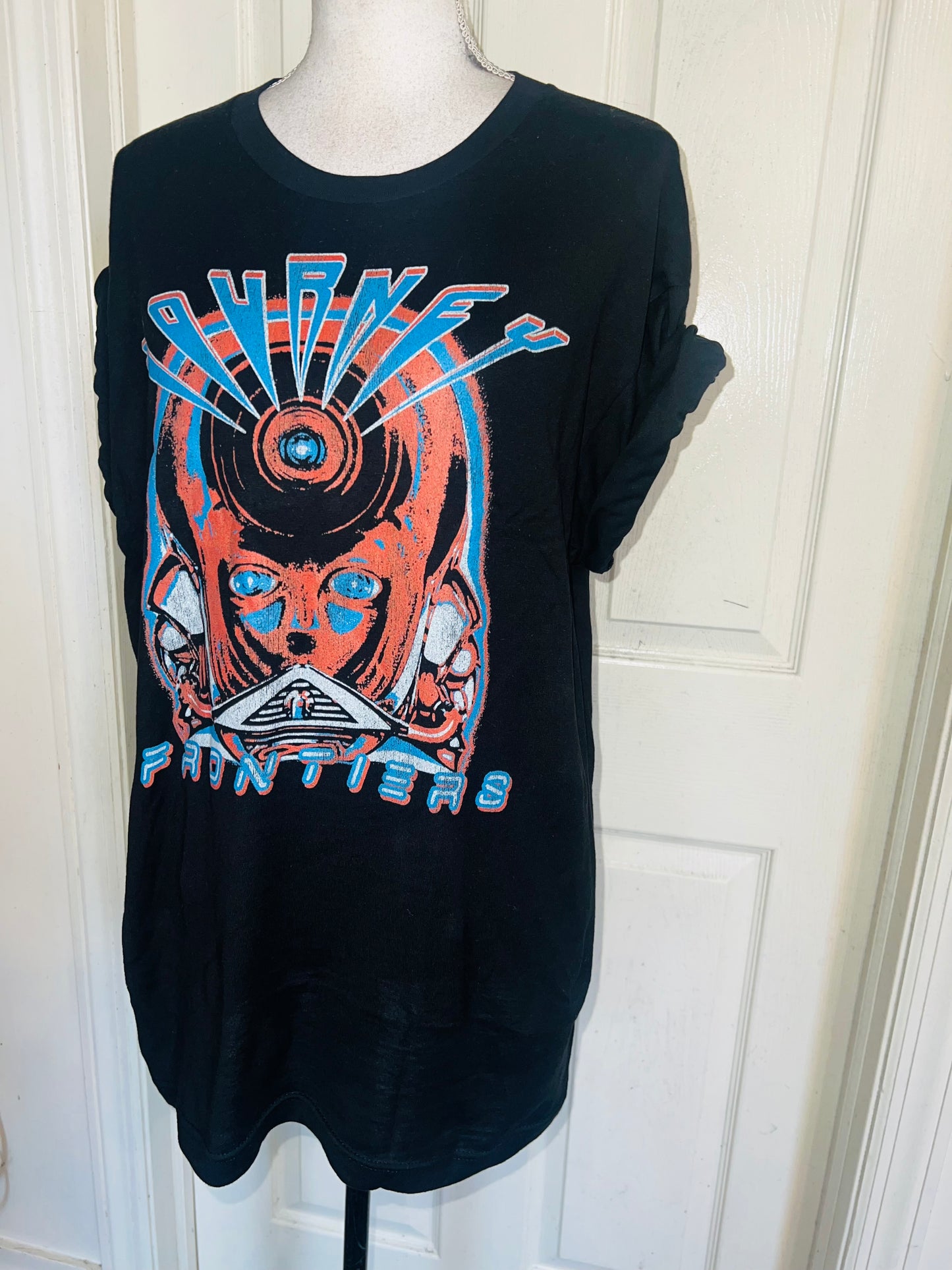 Journey Oversized Distressed Tee