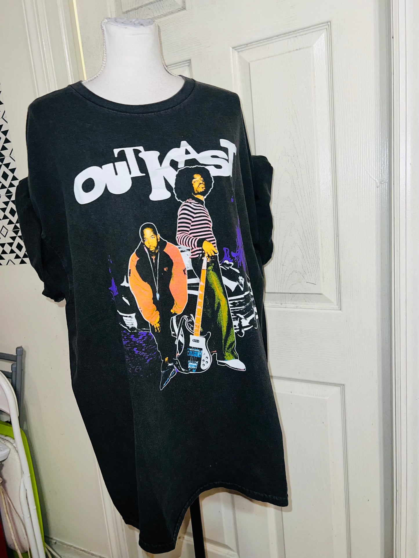 Outkast Oversized Distressed Tee