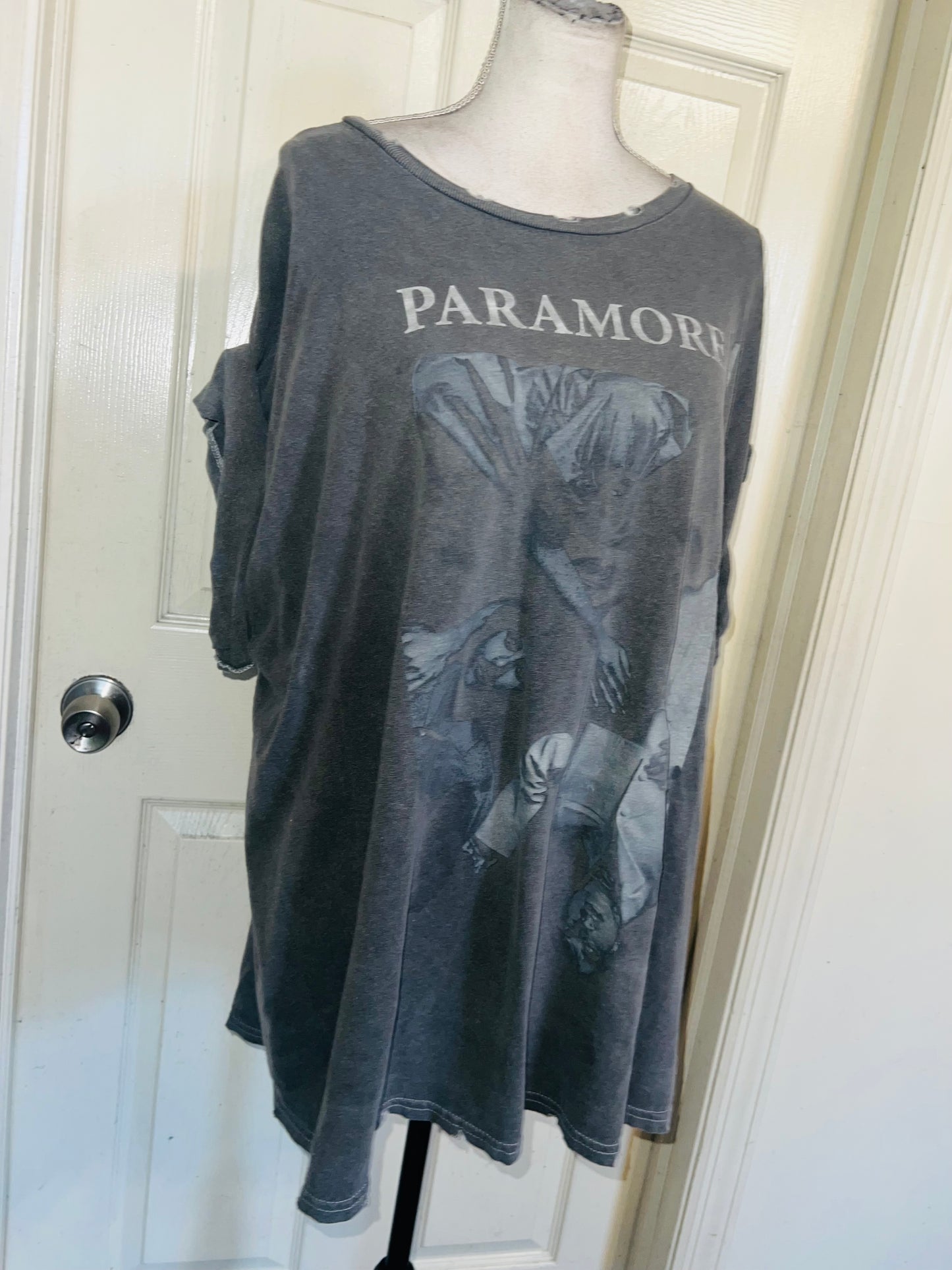 Paramore Oversized Distressed Tee