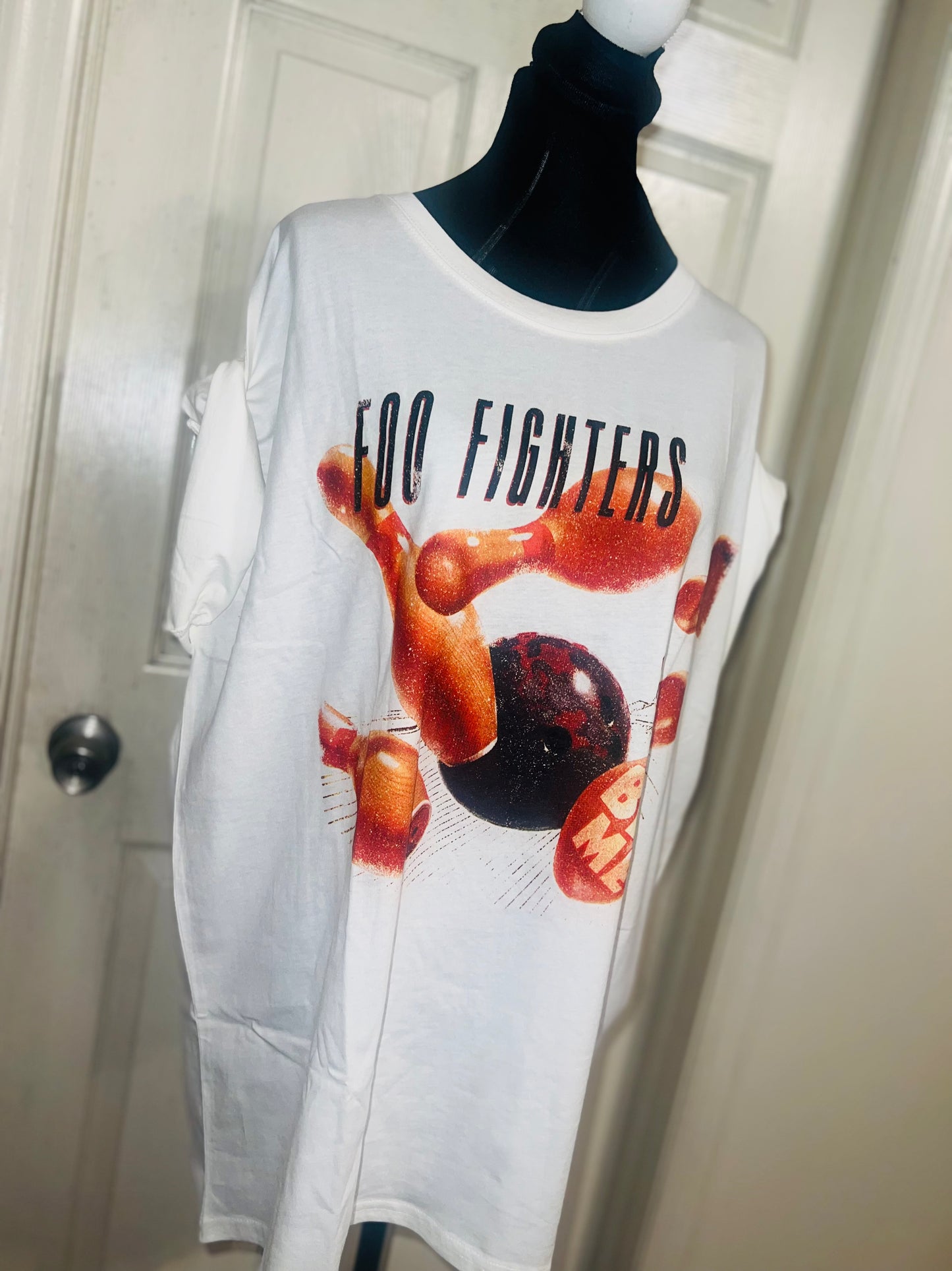 Foo Fighters Oversized Distressed Tee