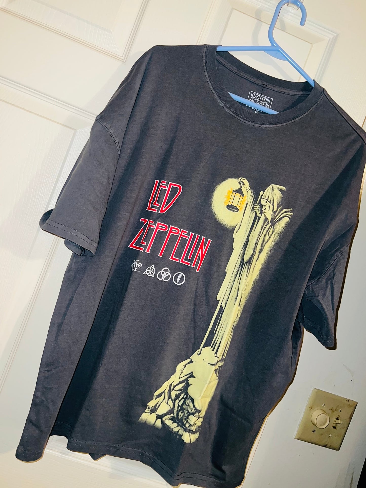 Led Zeppelin Oversized Distressed Tee