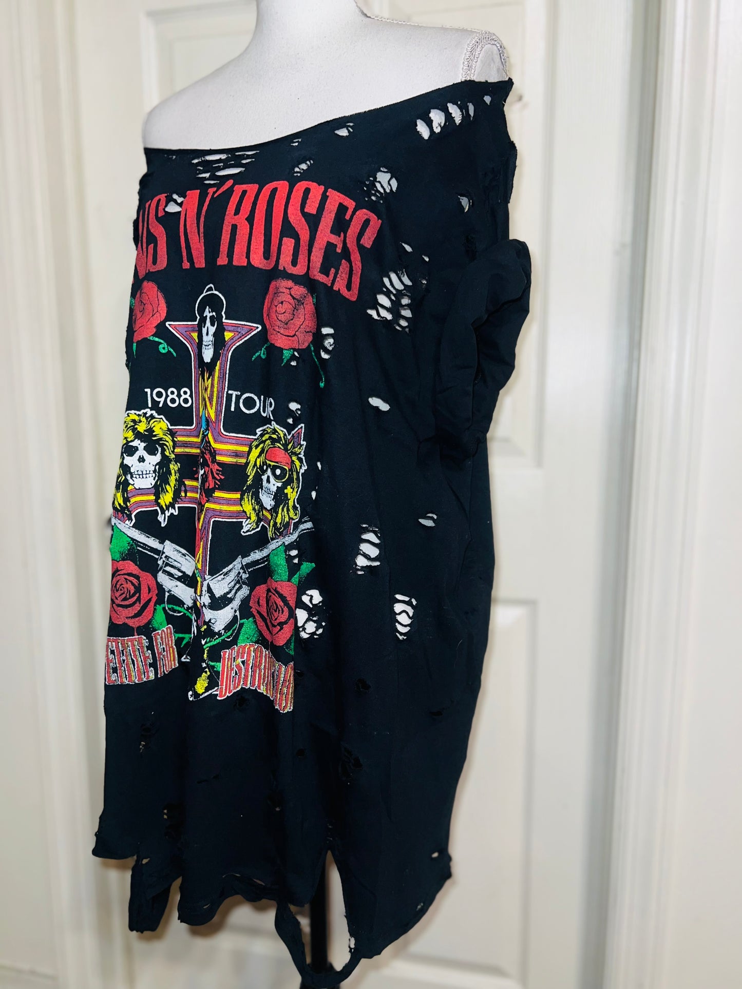 Guns N’ Roses Oversized Distressed Tee