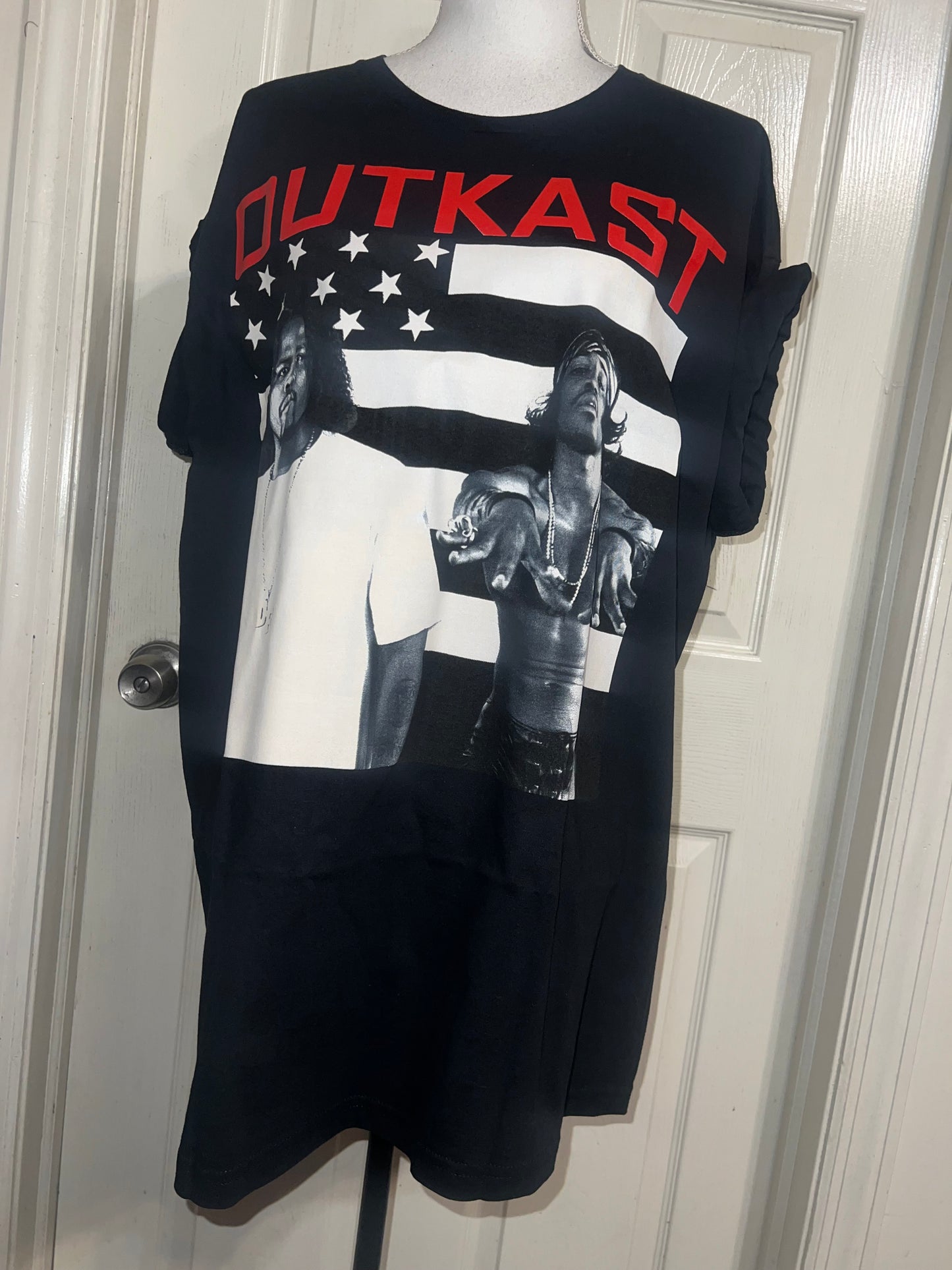 Outkast Oversized Distressed Tee