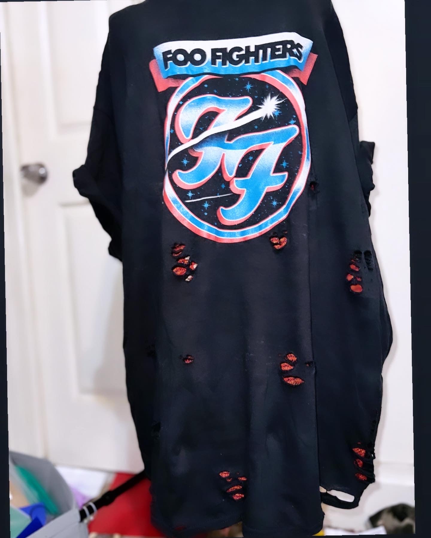 Foo Fighters Oversized Distressed Tee