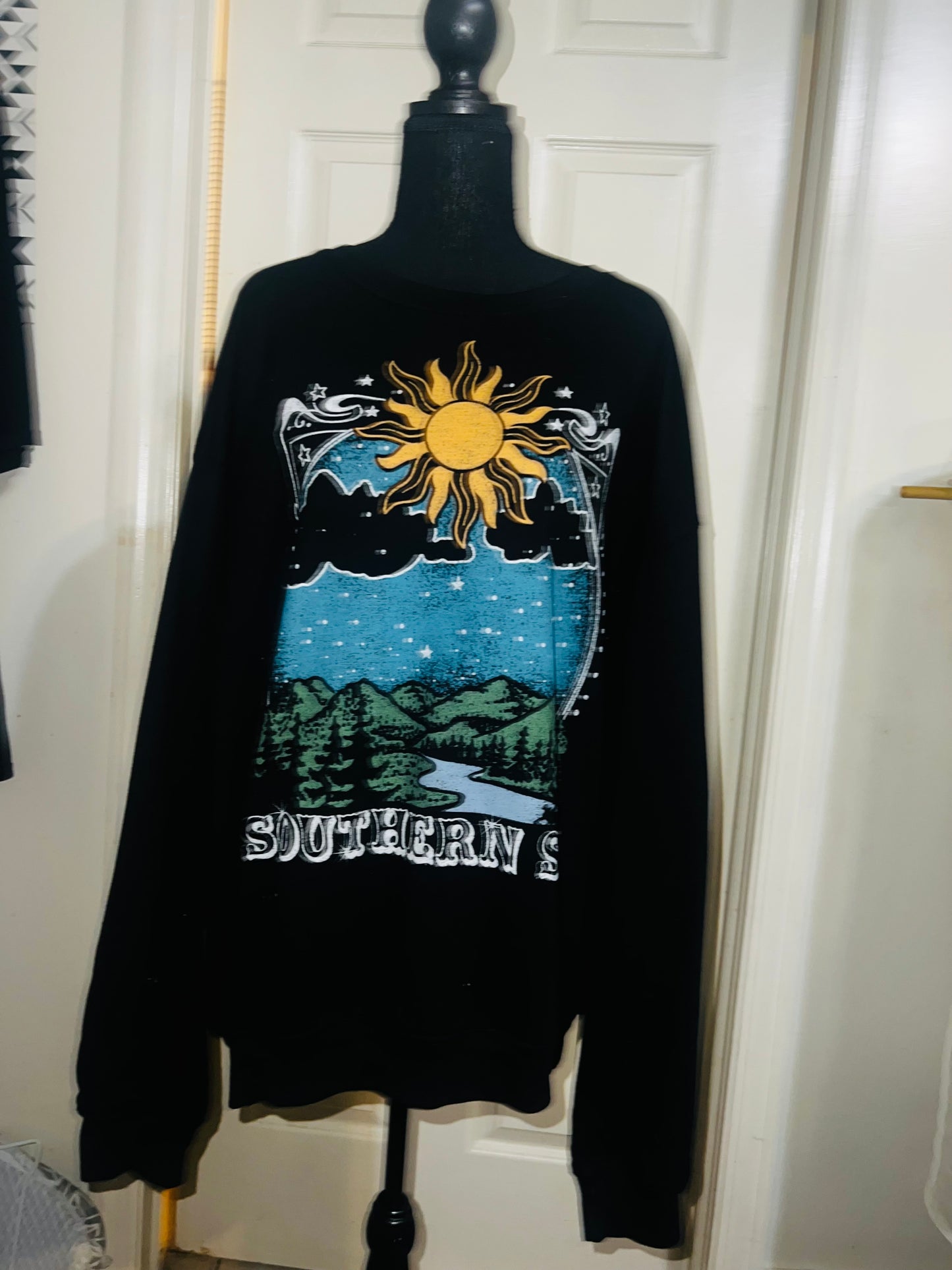 “Southern Sky” Oversized Sweatshirt