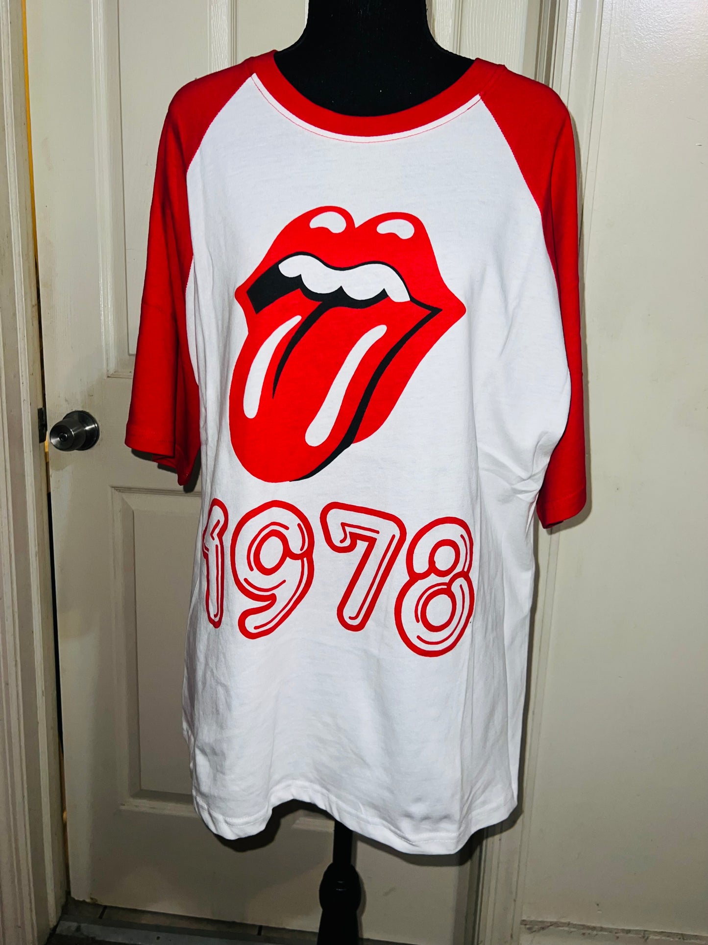 The Rolling Stones Raglan Oversized Distresed Tee