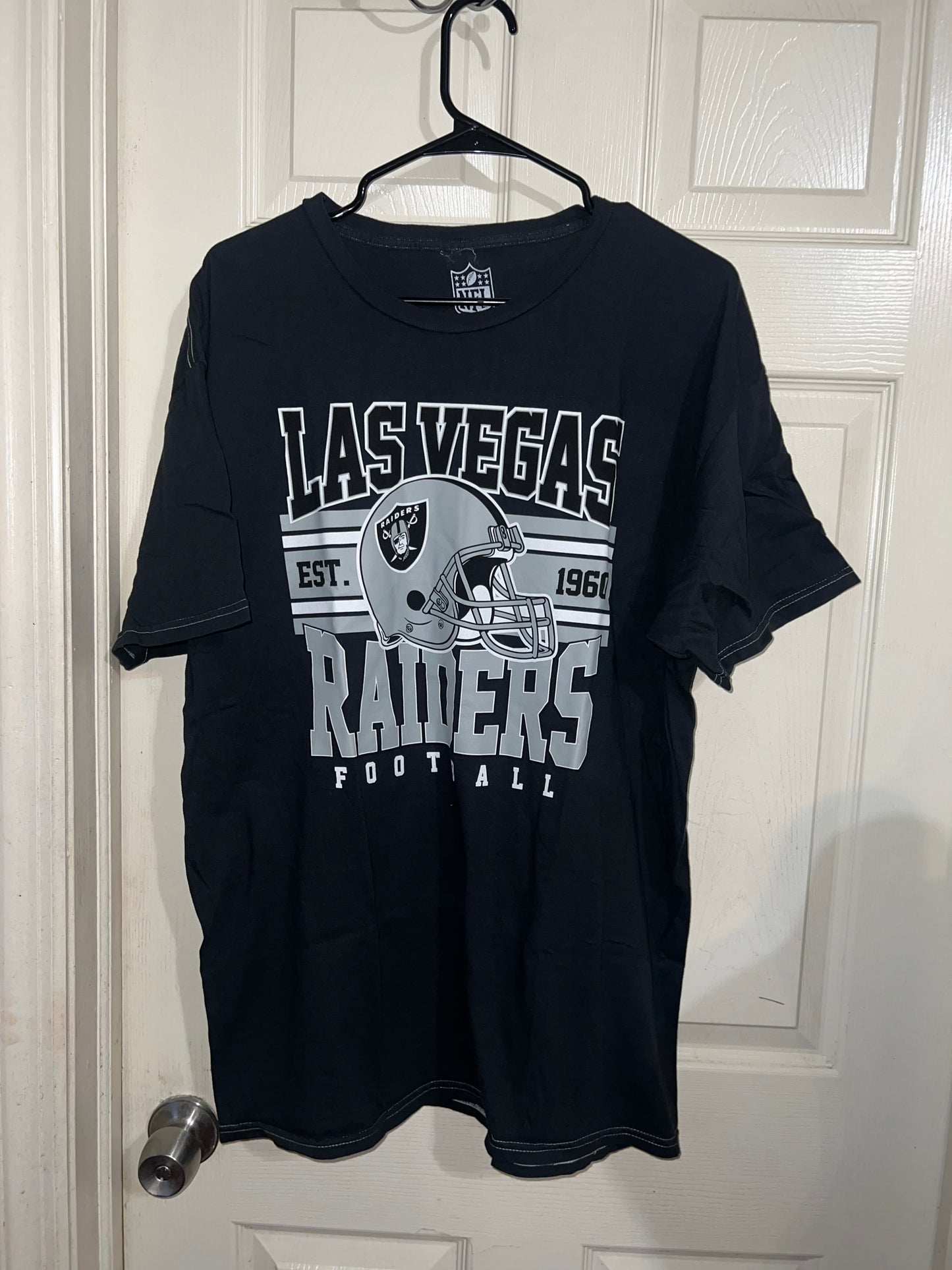Las Vegas Raiders Oversized Distressed Tee