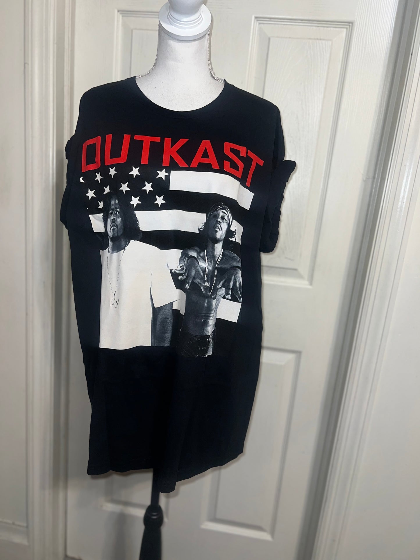 Outkast Oversized Distressed Tee