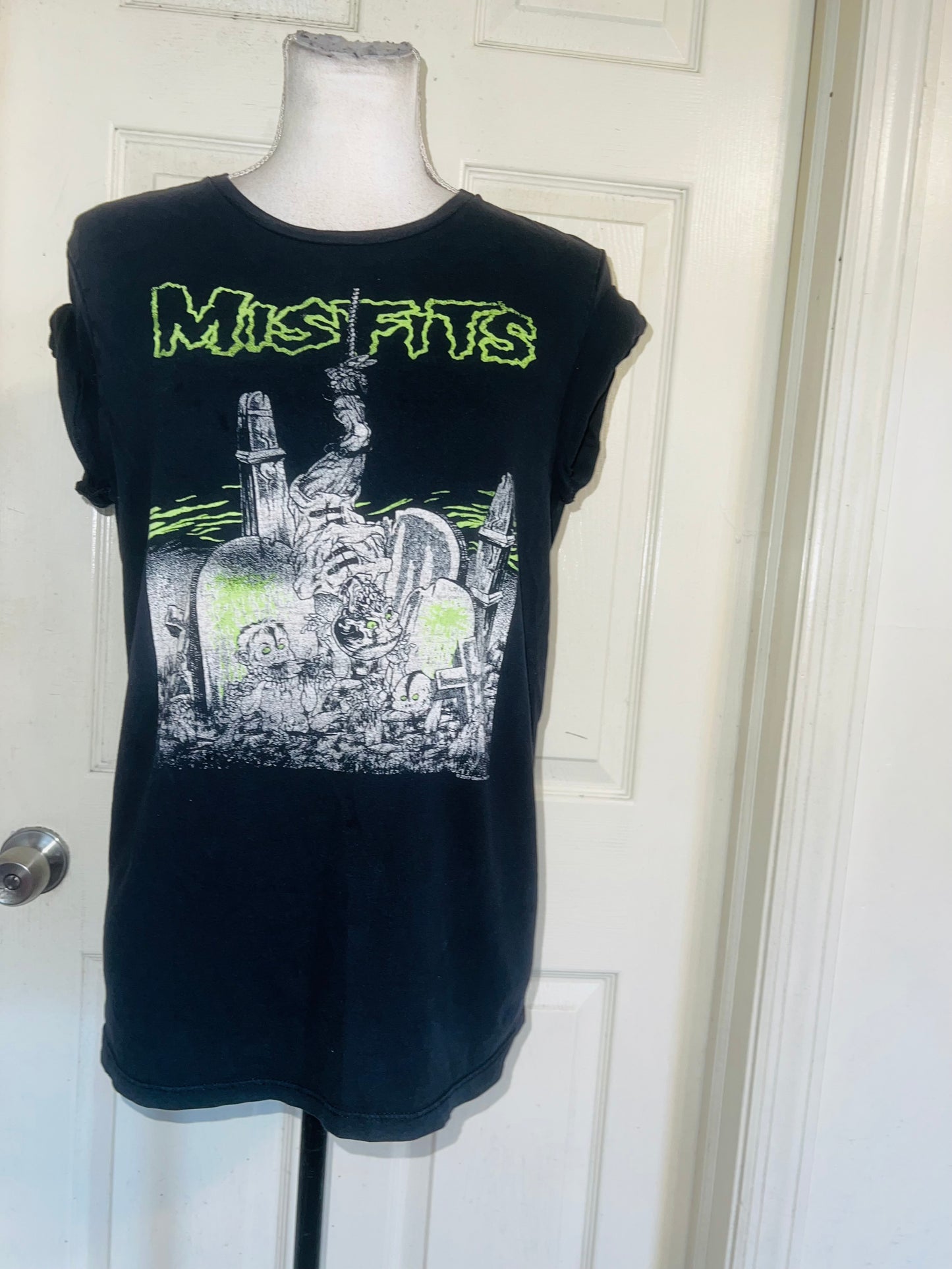 Misfits Vintage Oversized Distressed Tee