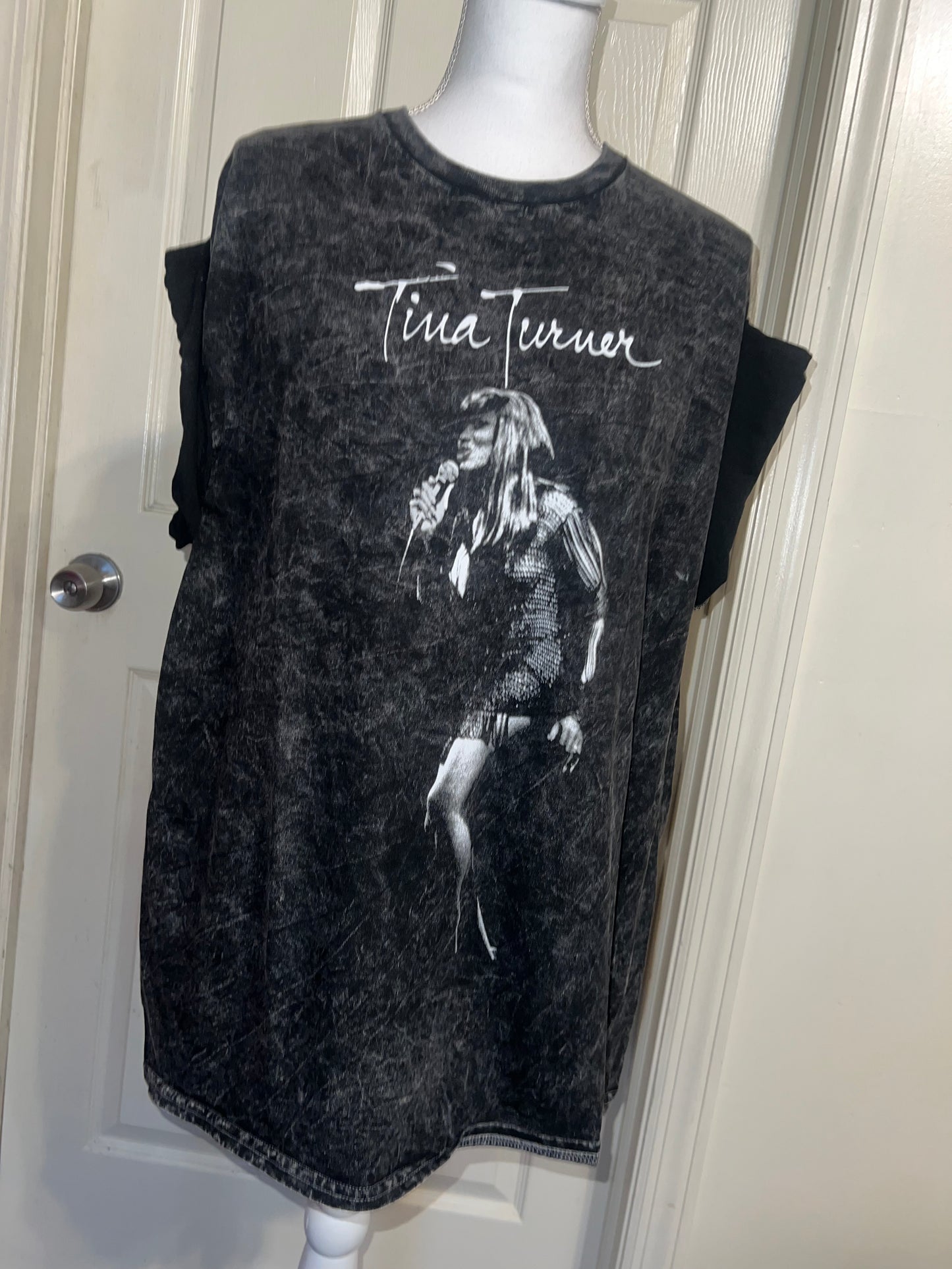Tina Turner Oversized Distressed Tee