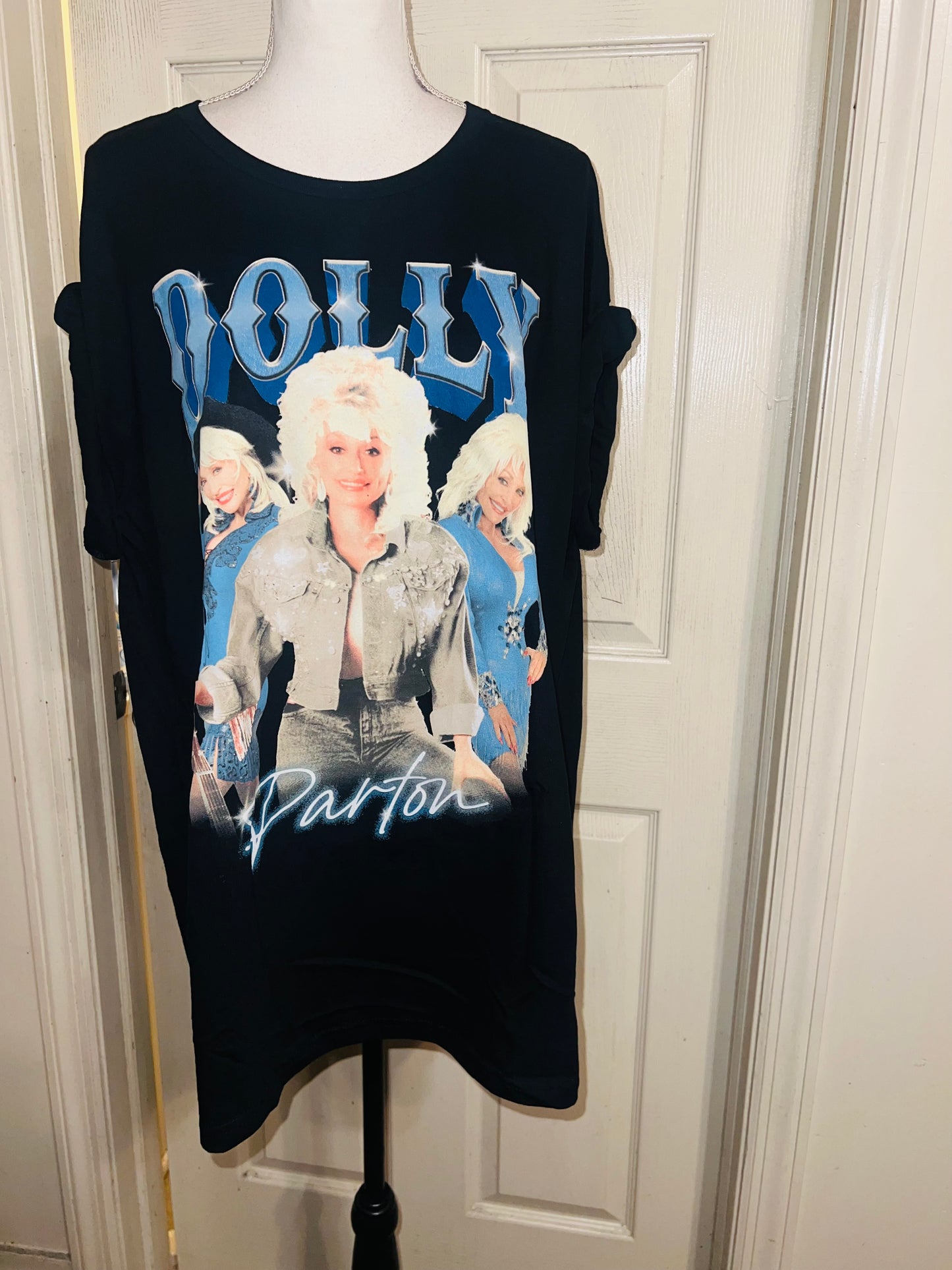 Dolly Parton Oversized Distressed Tee
