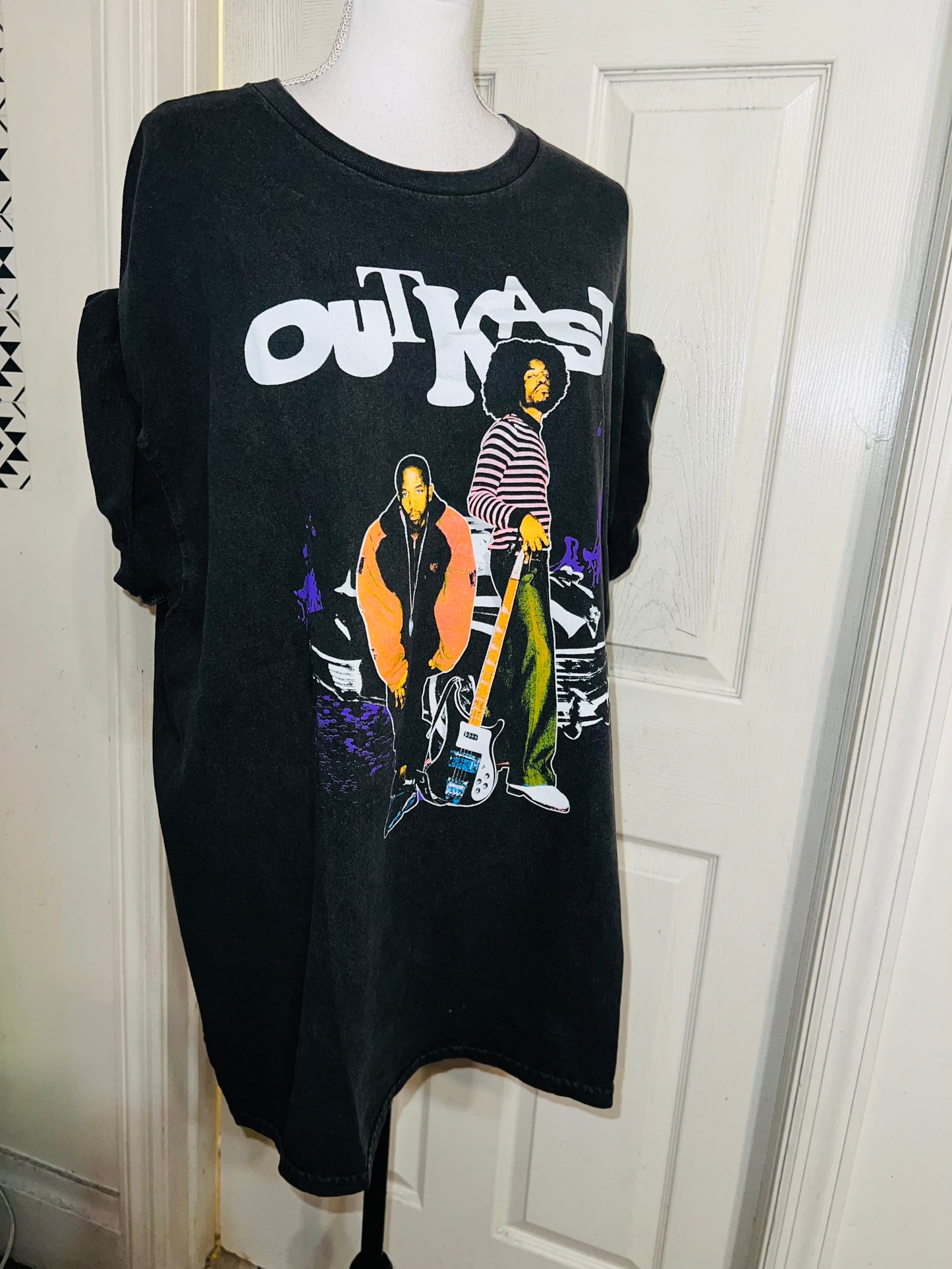Outkast Oversized Distressed Tee