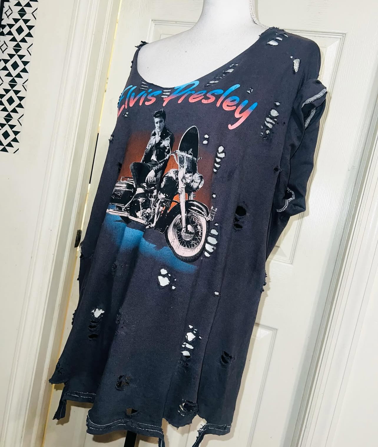 Elvis Oversized Distressed Tee