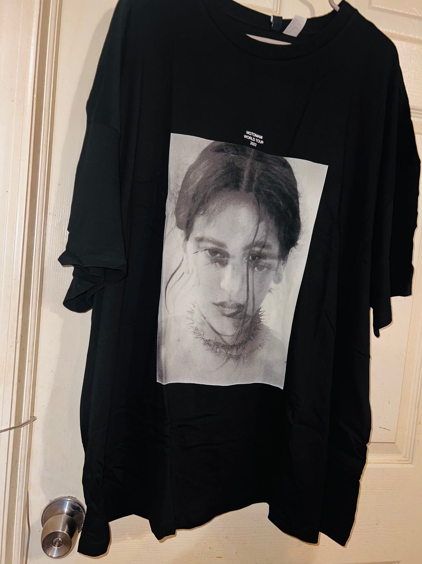Rosalia Oversized Distressed Tee