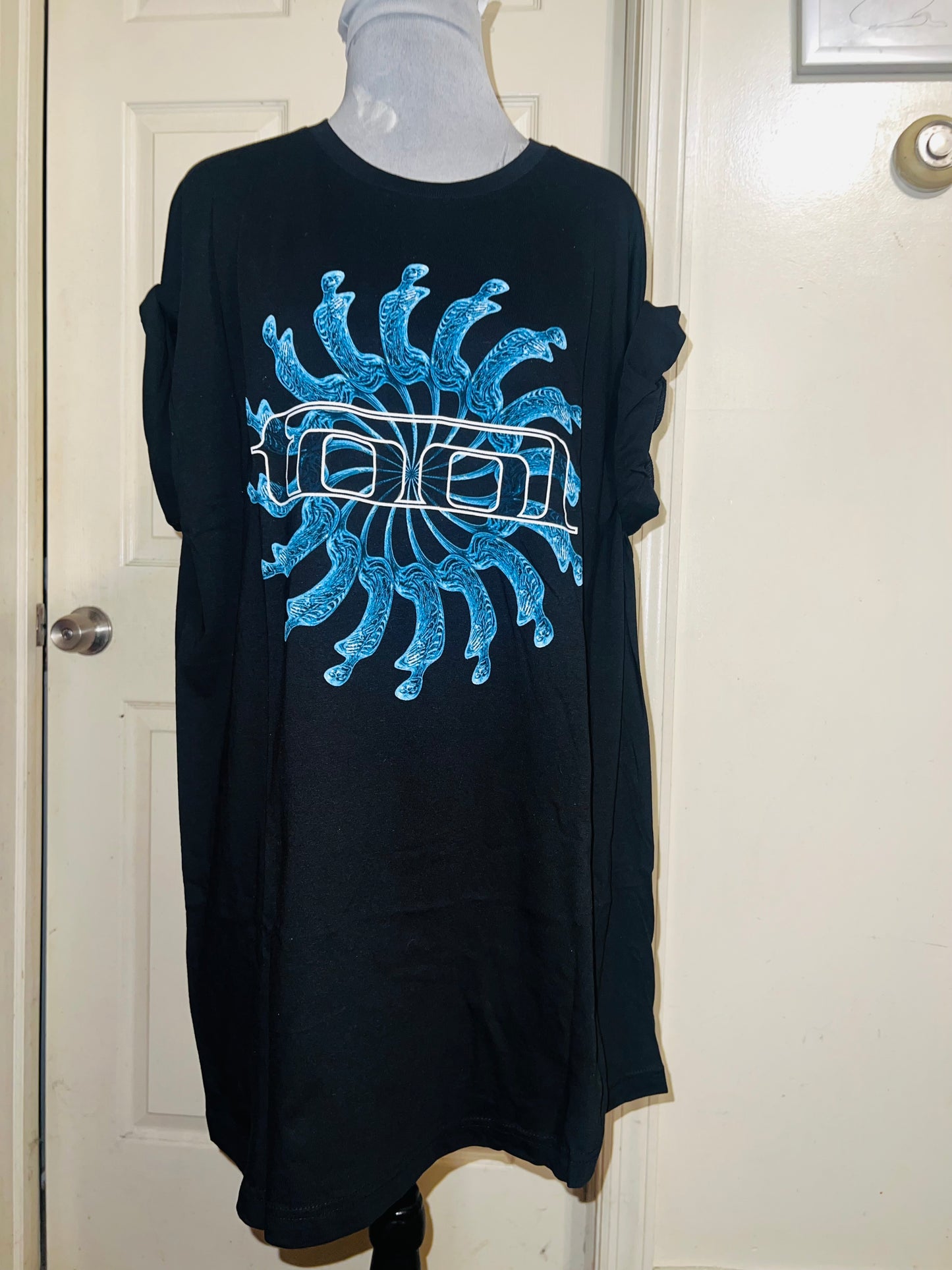 Tool Oversized Distressed Tee