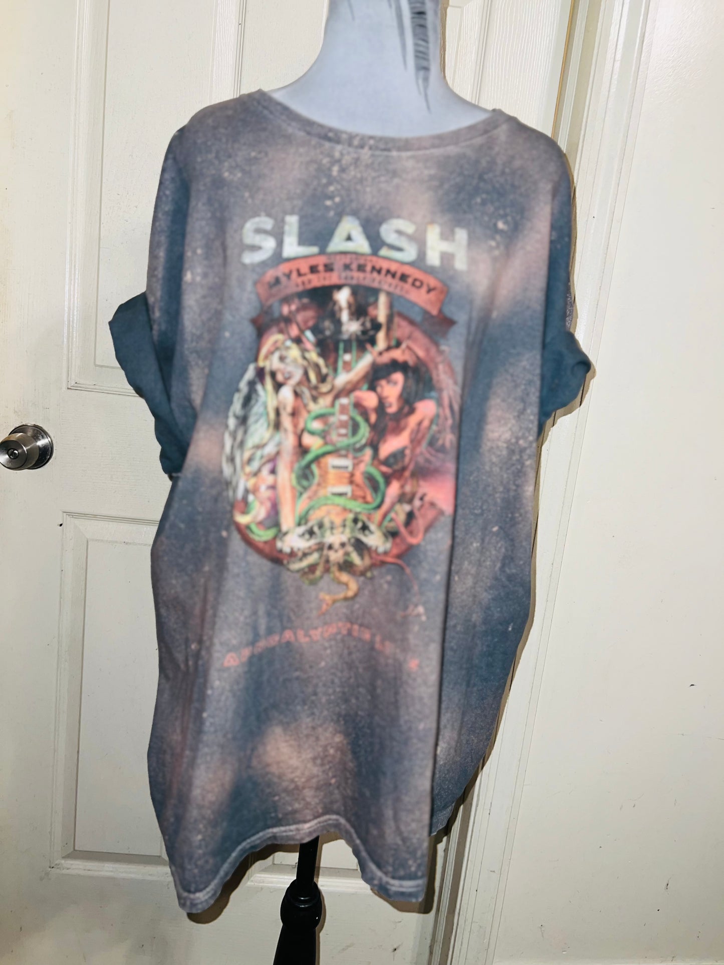Bleached Slash Distressed Oversized Tee
