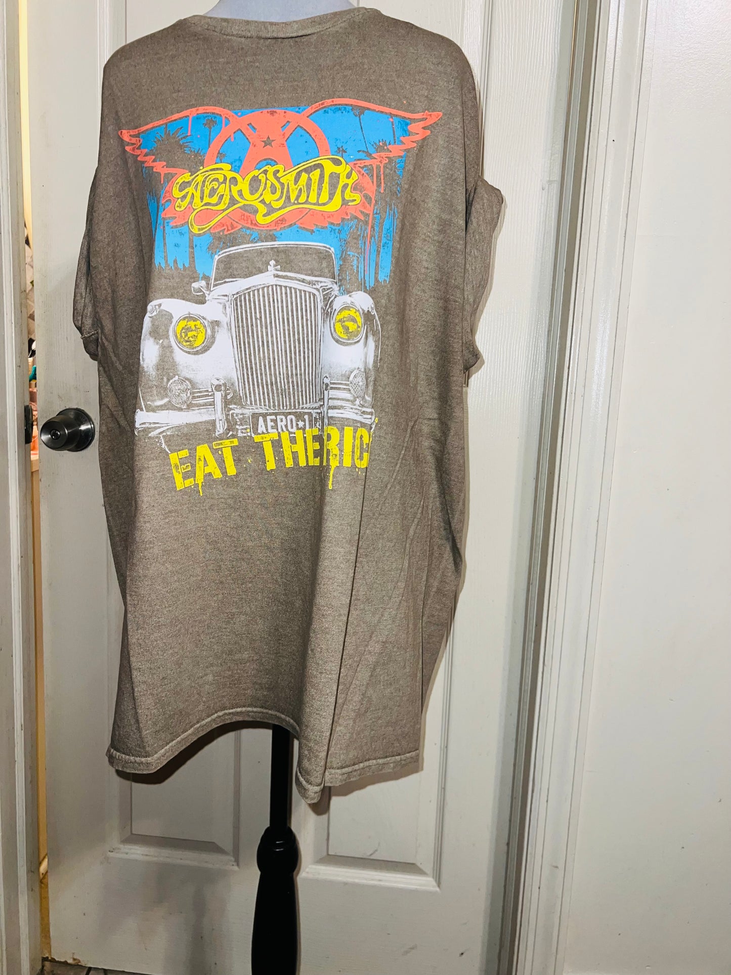 Aerosmith “Eat the Rich” Oversized Distressed Tee