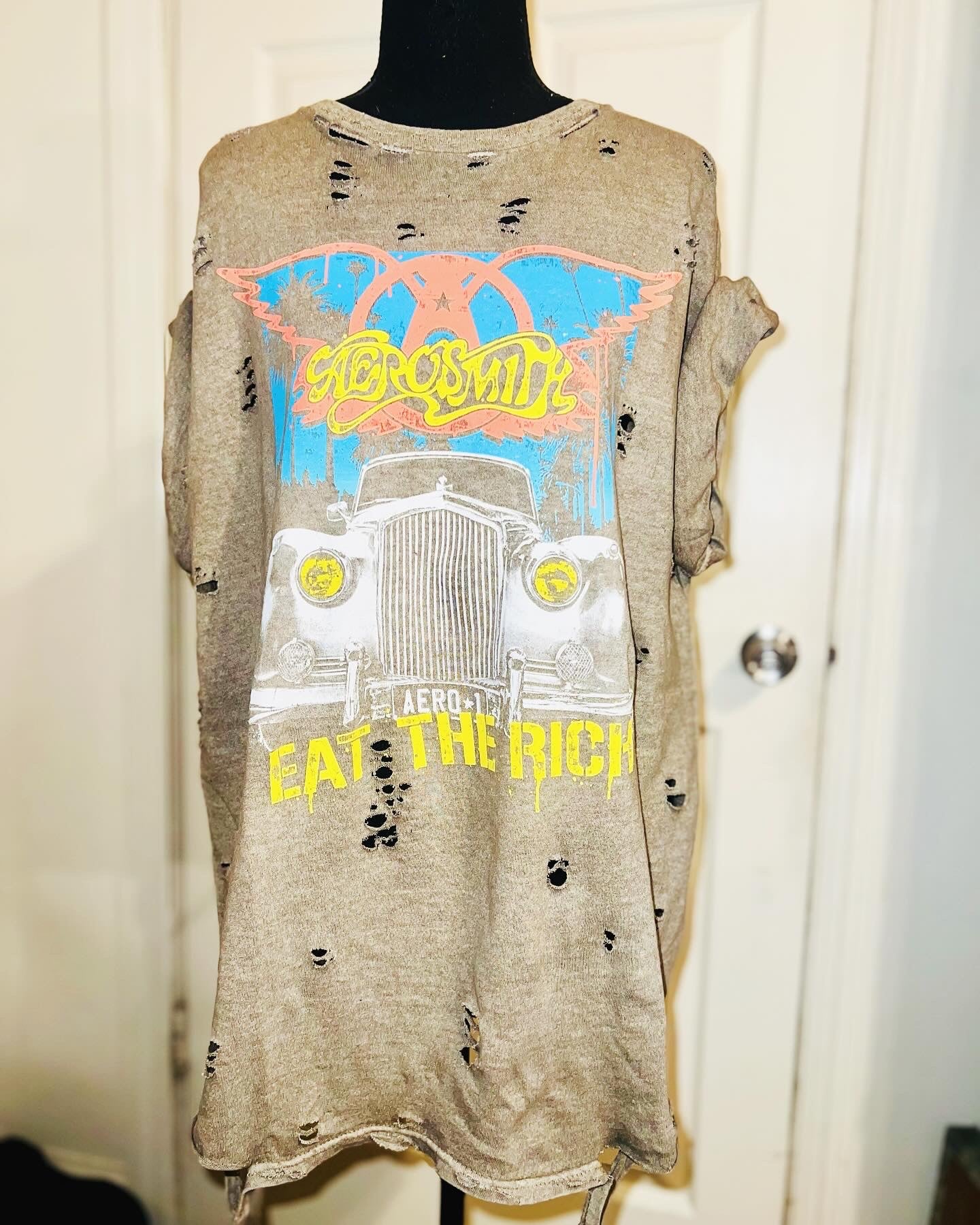 Aerosmith “Eat the Rich” Oversized Distressed Tee