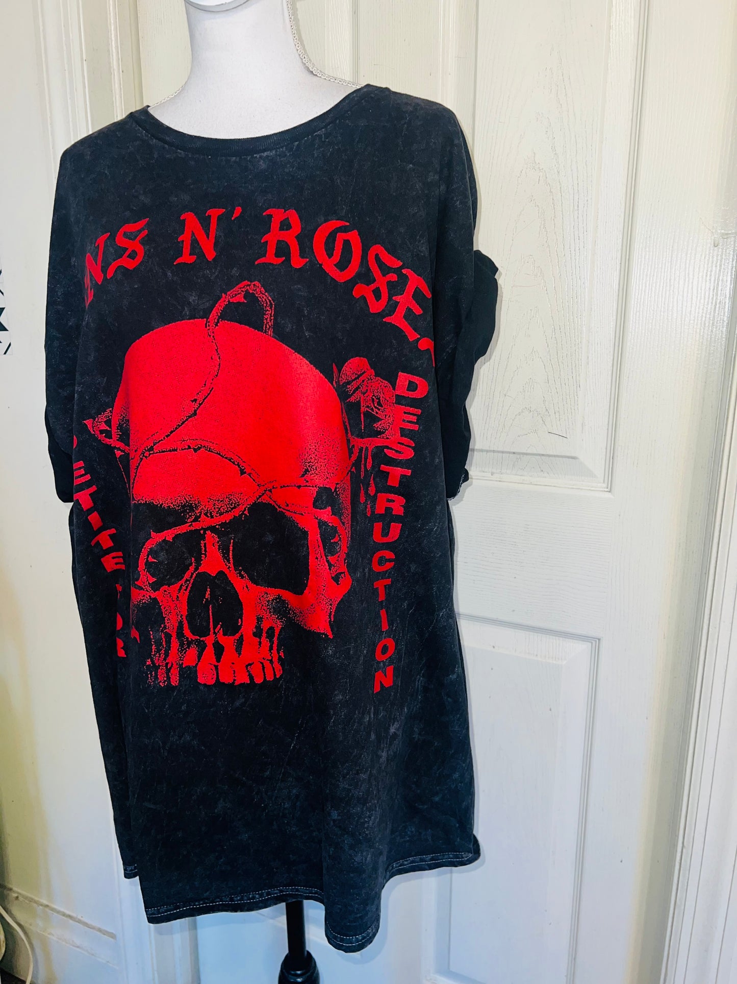 Guns N’ Roses Oversized Distressed Tee