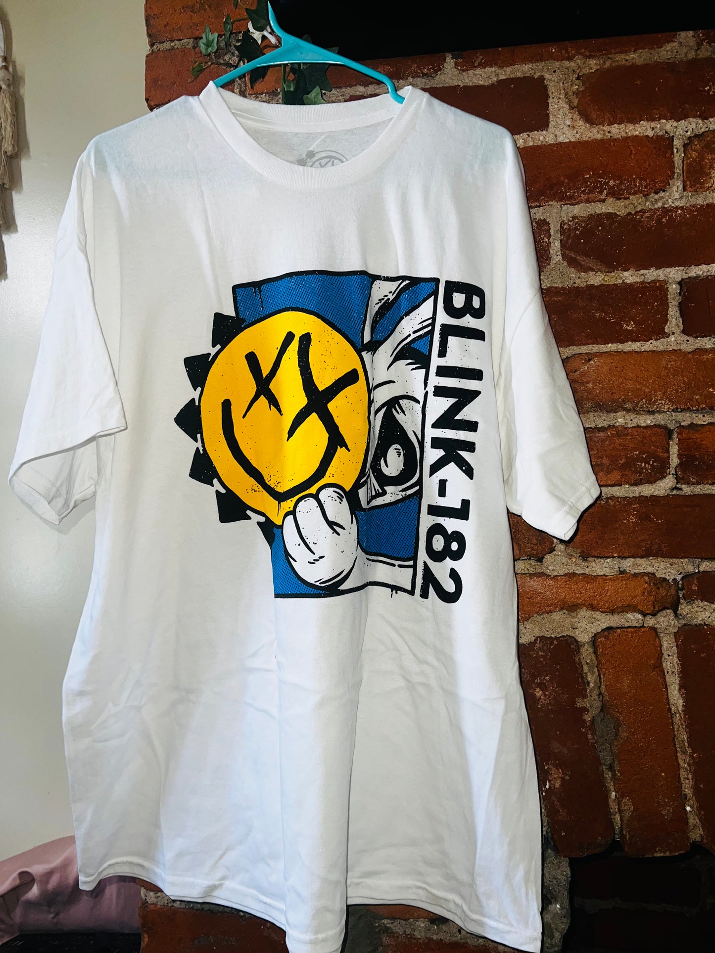Blink 182 Bunny Oversized Tee