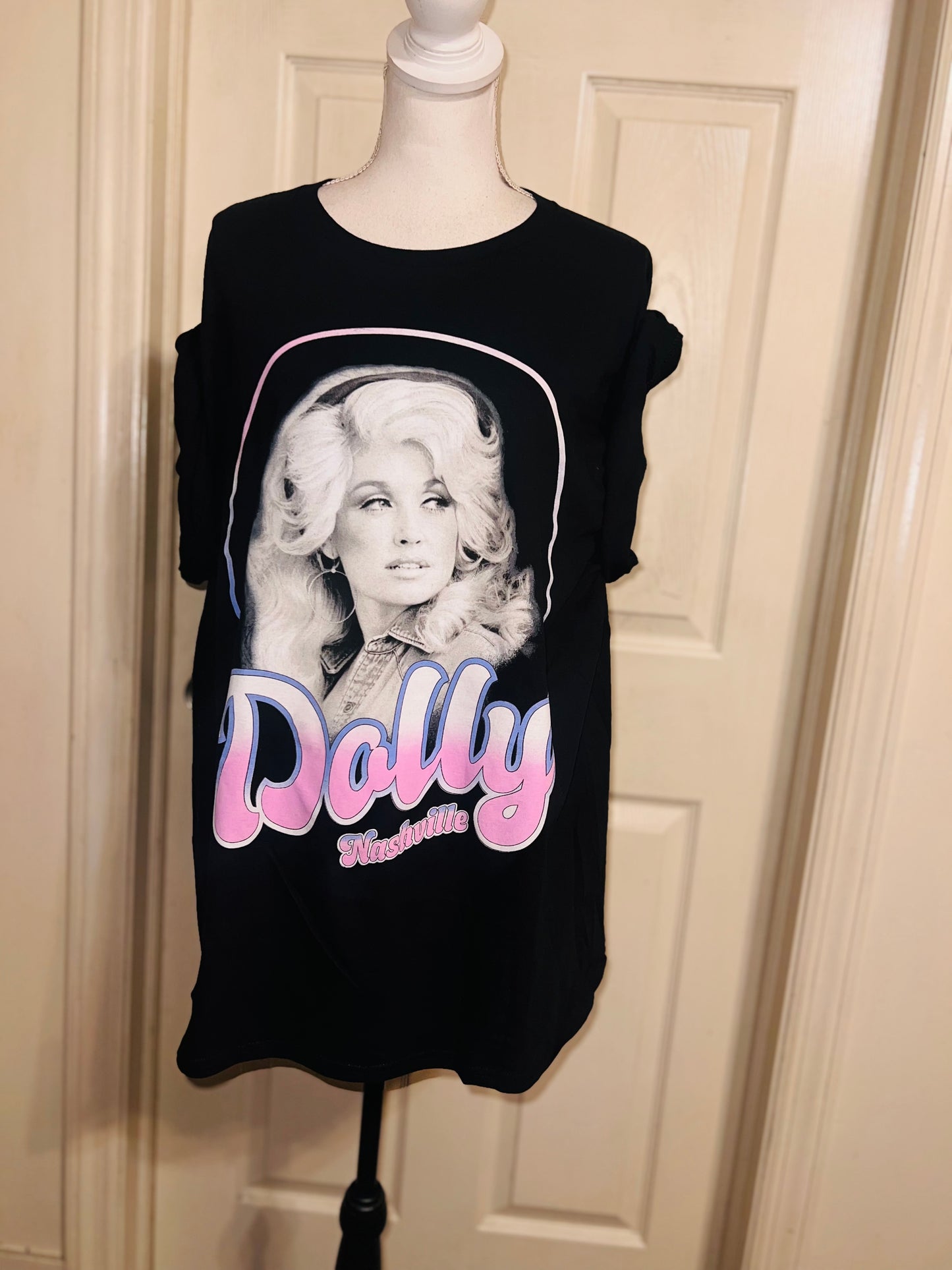Dolly Parton Oversized Distressed Tee