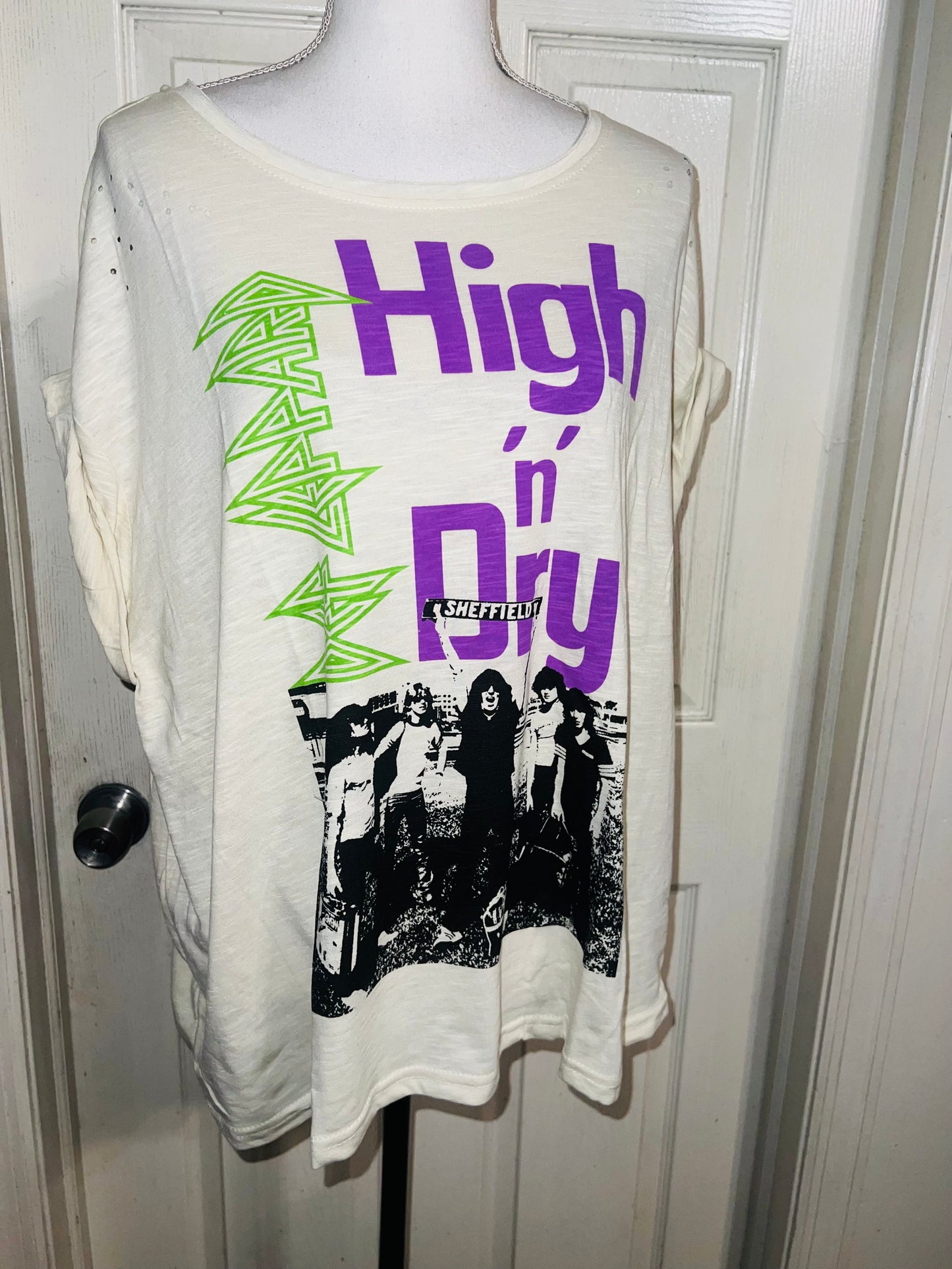 Def Leppard Oversized Distressed Tee