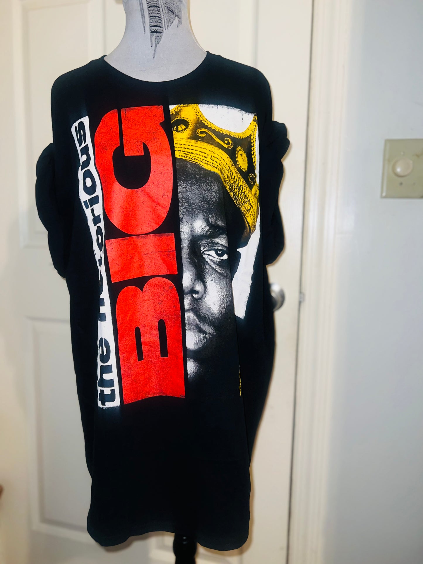 Notorious BIG Biggie Smalls Oversized Distressed Tee
