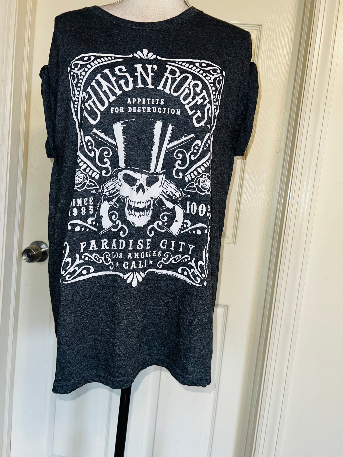 Guns N’ Roses Oversized Distressed Tee