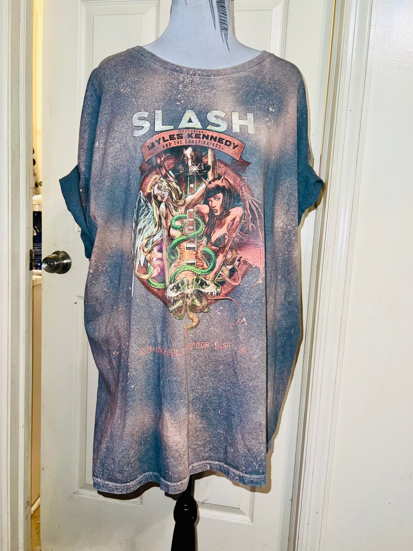 Bleached Slash Distressed Oversized Tee
