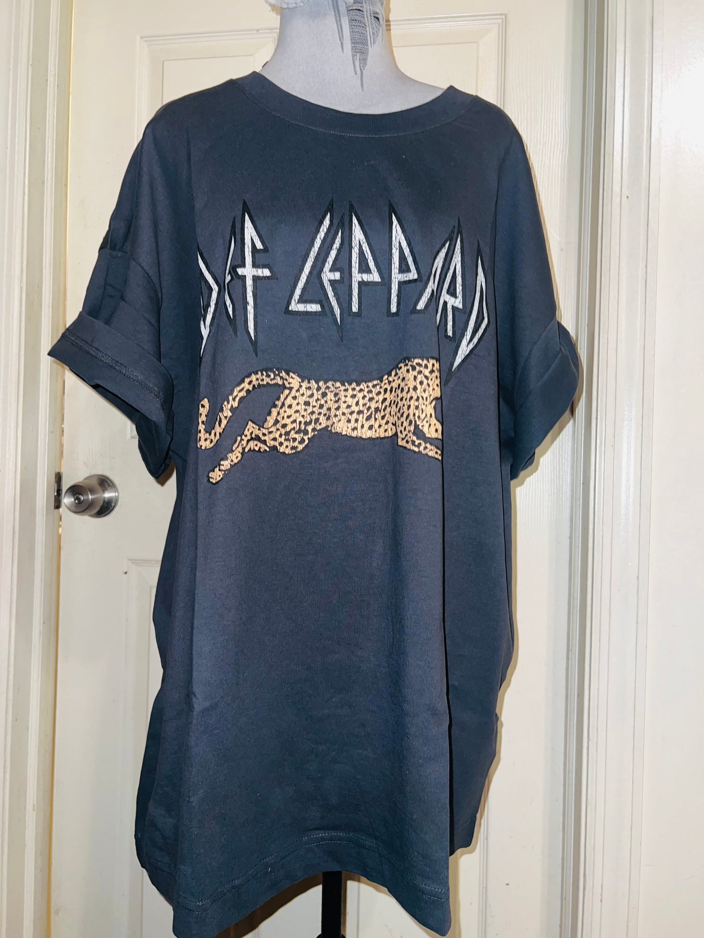 Def Leppard Oversized Distressed Tee