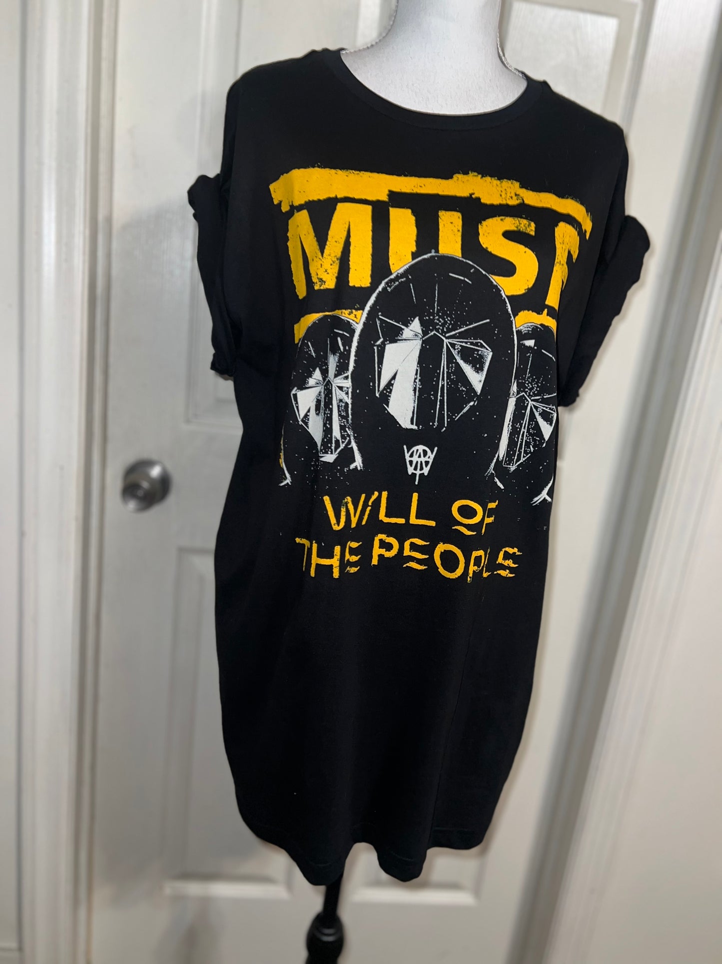 Muse Oversized Distressed Tee