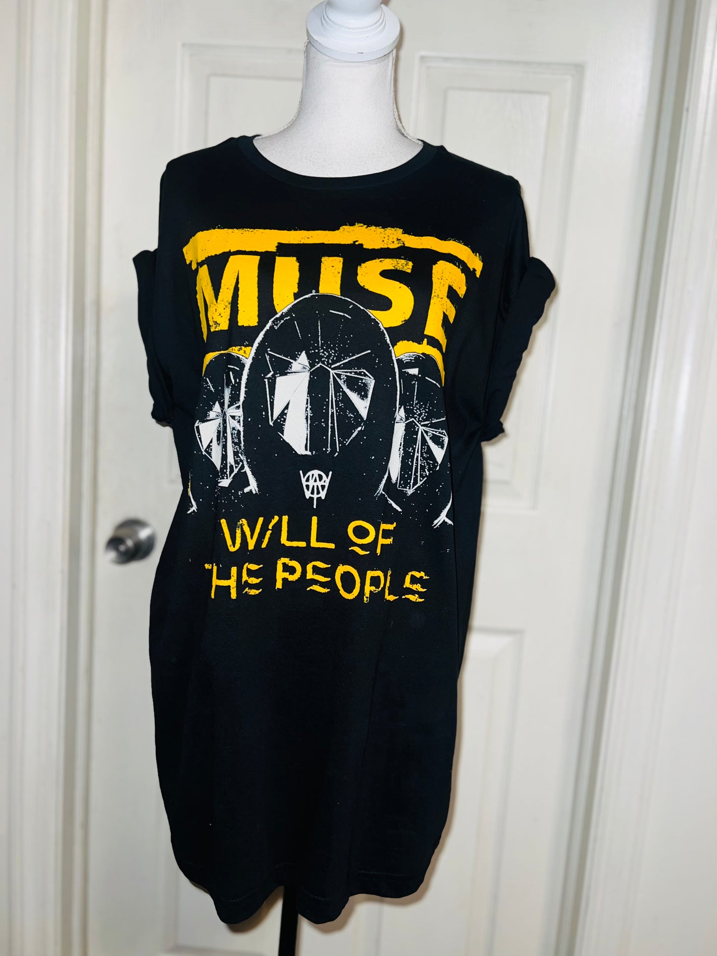 Muse Oversized Distressed Tee