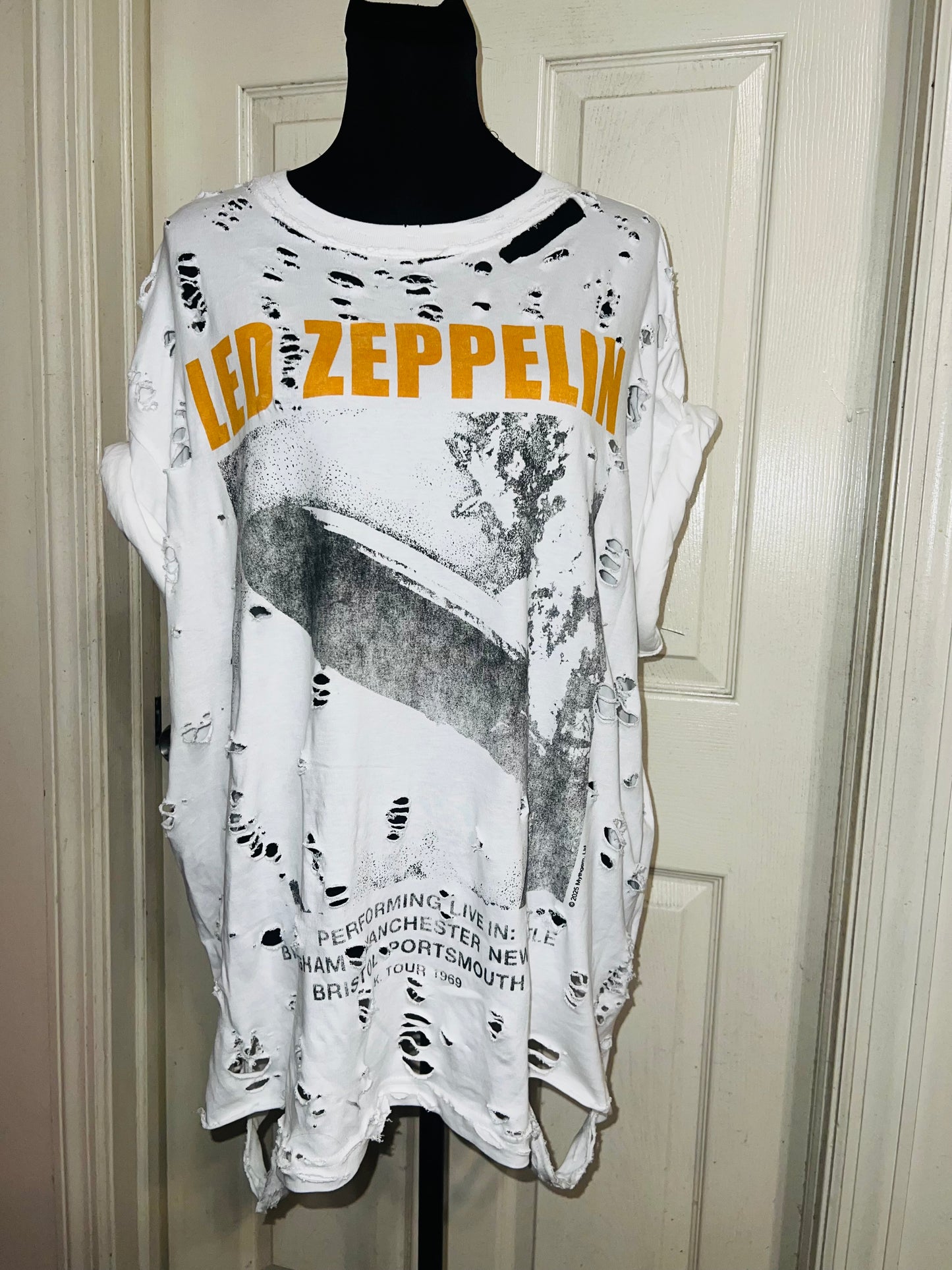 Led Zeppelin Oversized Distressed Tee