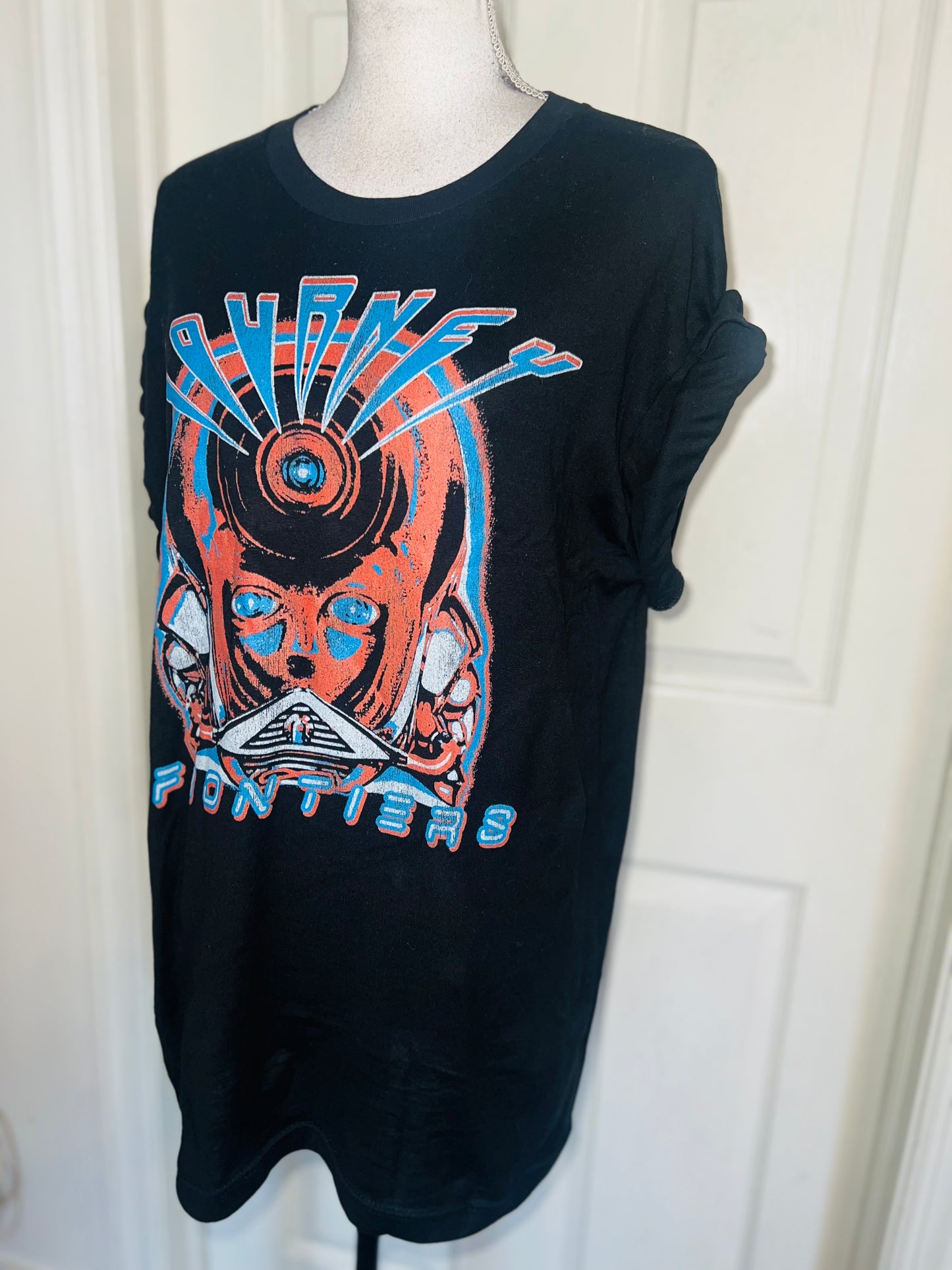 Journey Oversized Distressed Tee