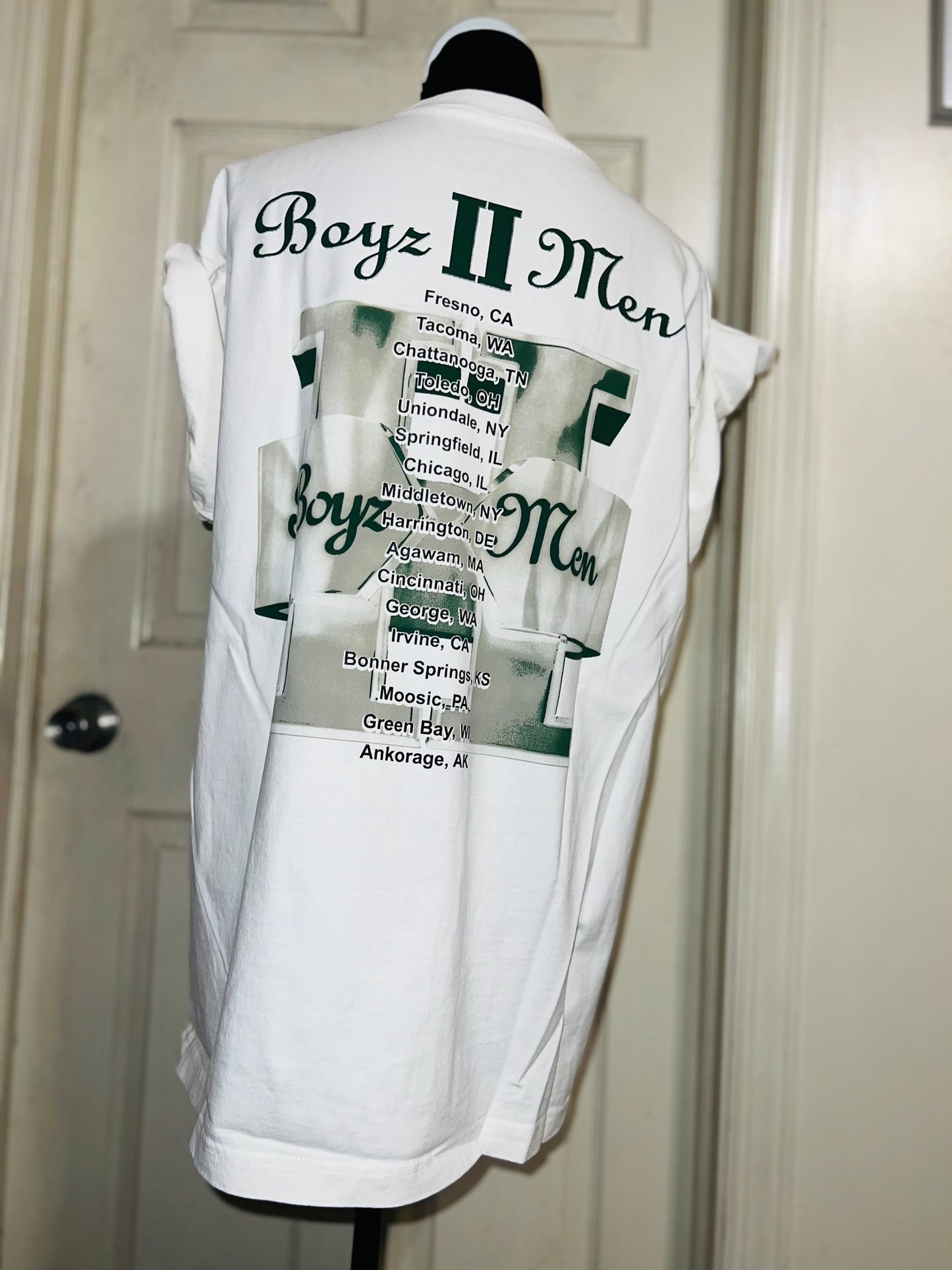 Boyz II Men Double Sided Oversized Distressed Tee