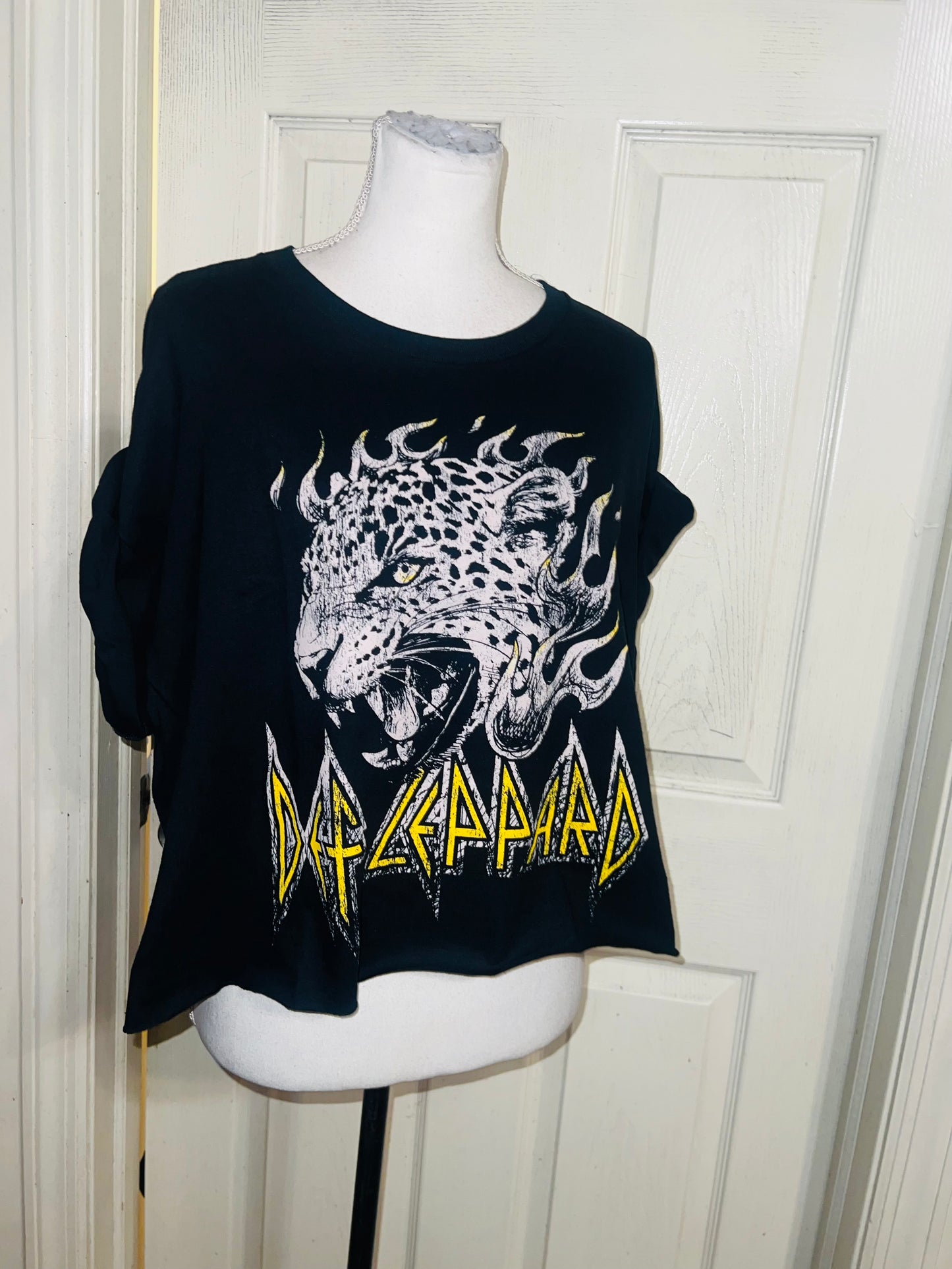 Def Leppard Oversized Distressed Tee