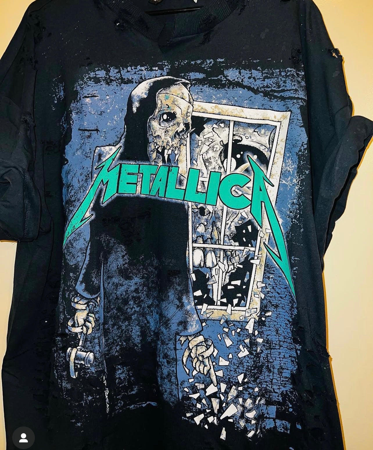 Metallica Oversized Distressed Tee