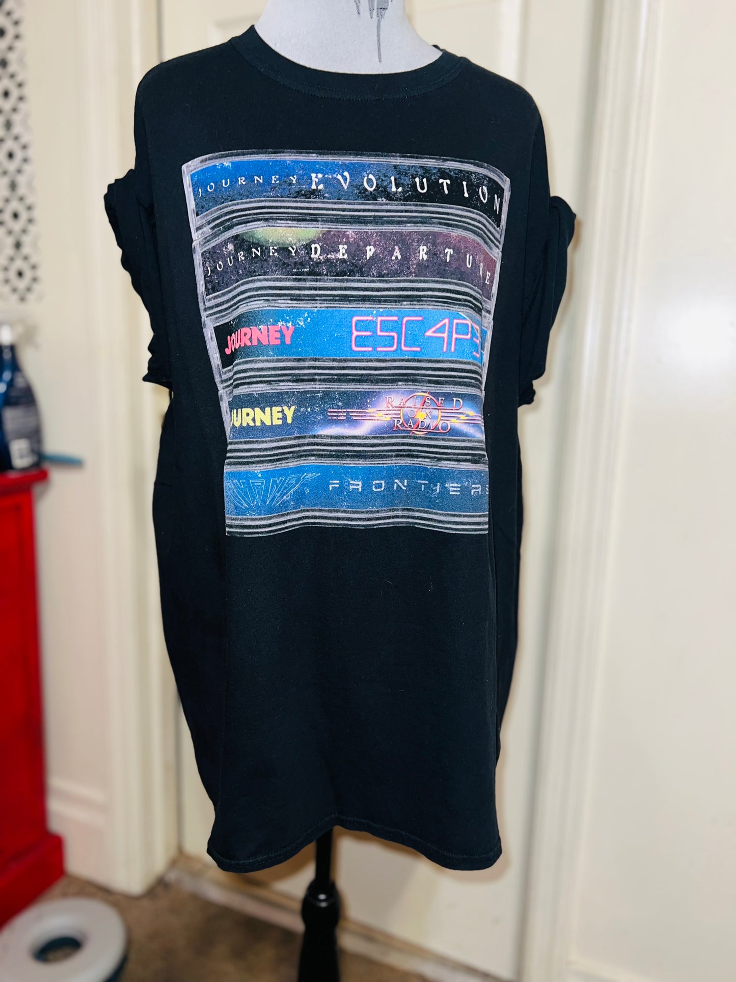 Journey Oversized Distressed Tee